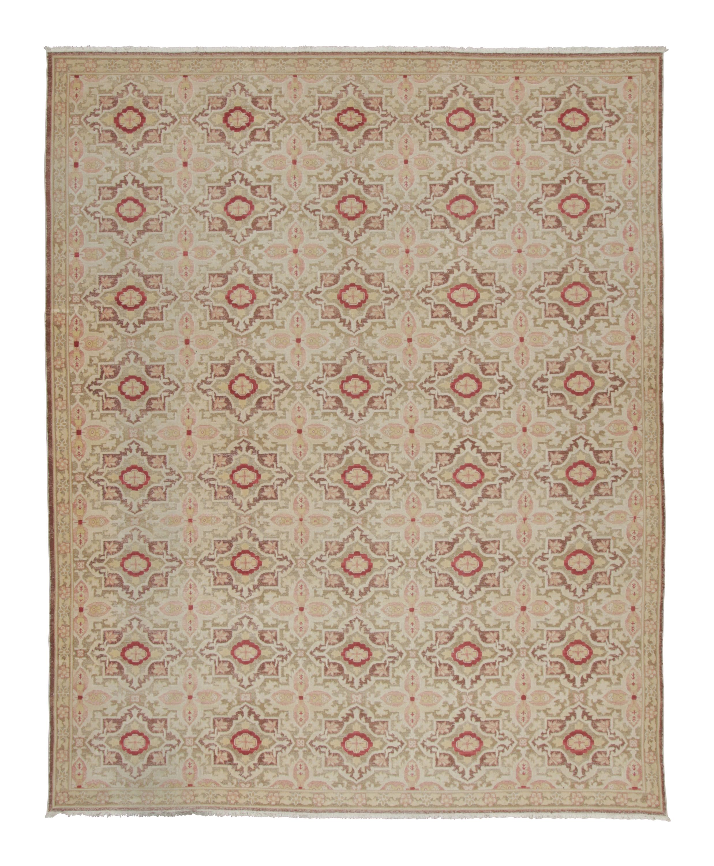 Vintage Bessarabian Kilim Rug in Beige with Floral Patterns - Rug & Kilim