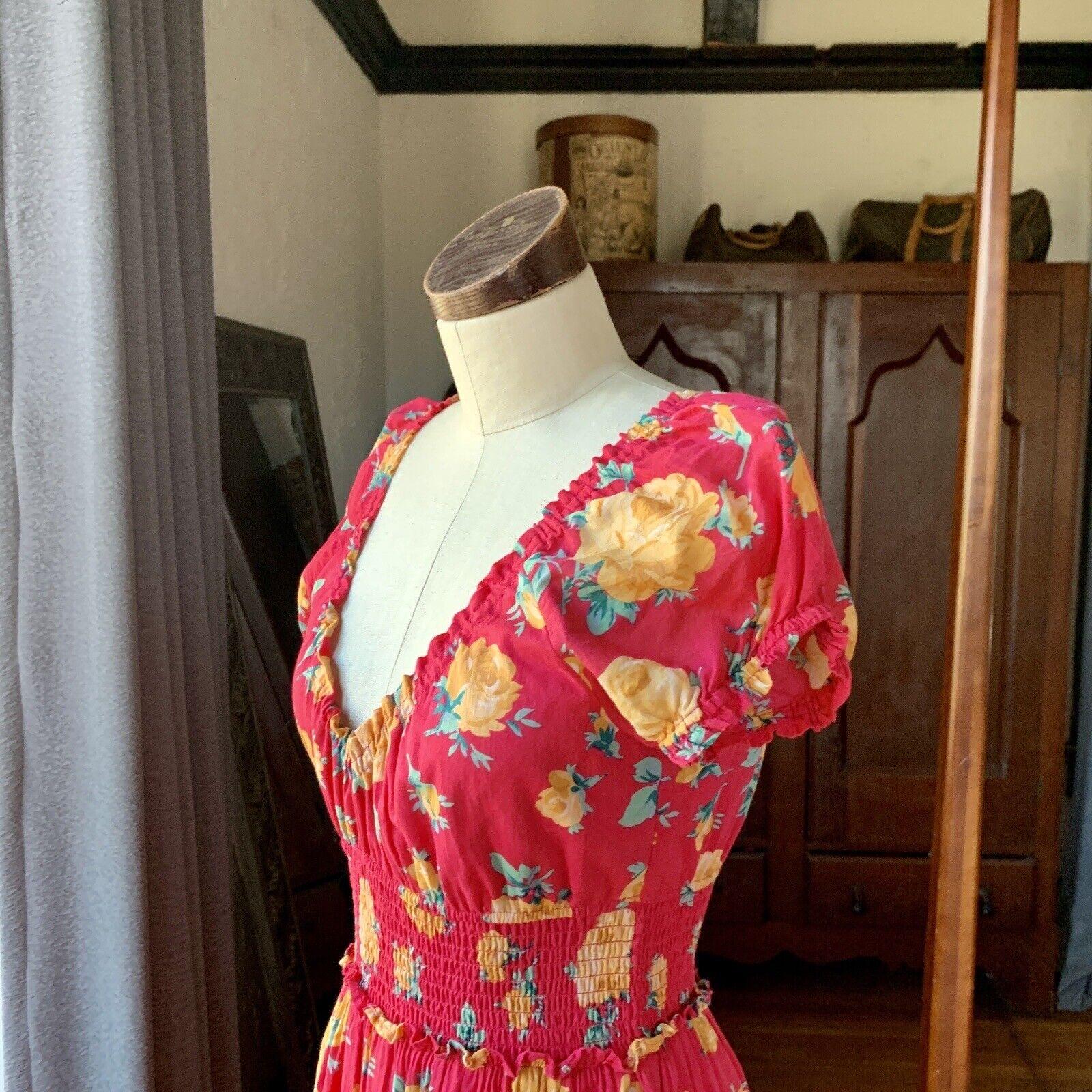 Vintage BETSEY JOHNSON Y2K Pink Label Floral Roses Cotton Maxi Dress MEDIUM In Good Condition For Sale In Asheville, NC