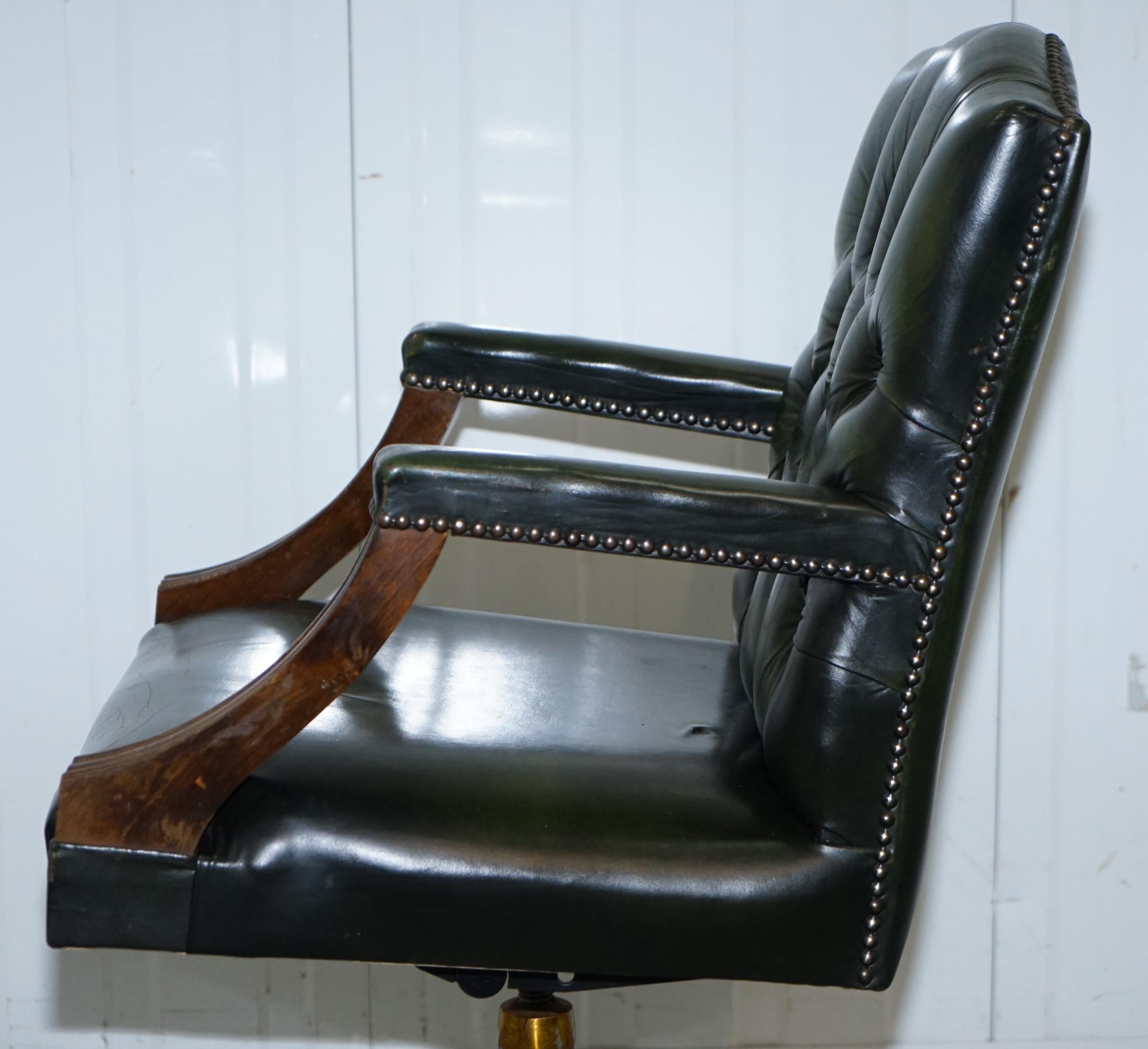 Vintage Bevan Funnell Directors Green Leather Chesterfield Captains Office Chair 11
