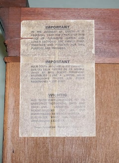 ViNTAGE BEVAN FUNNELL HARDWOOD BREAKFRONT BOOKCASE DISPLAY CABINET