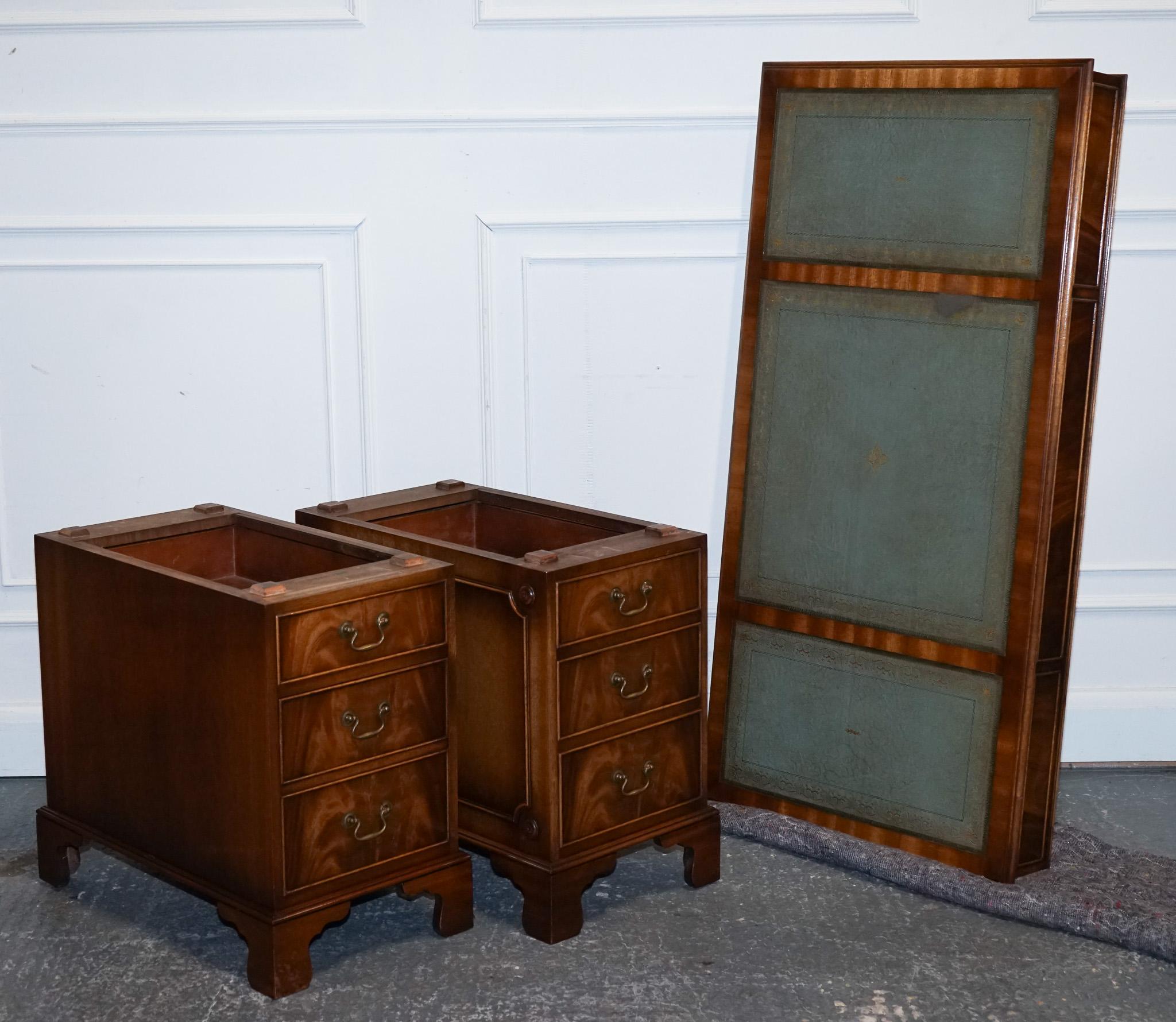 ViNTAGE BEVAN FUNNELL SAGE DESK EN CUIR ÉMBOSÉ BLEU ET OR en vente 10