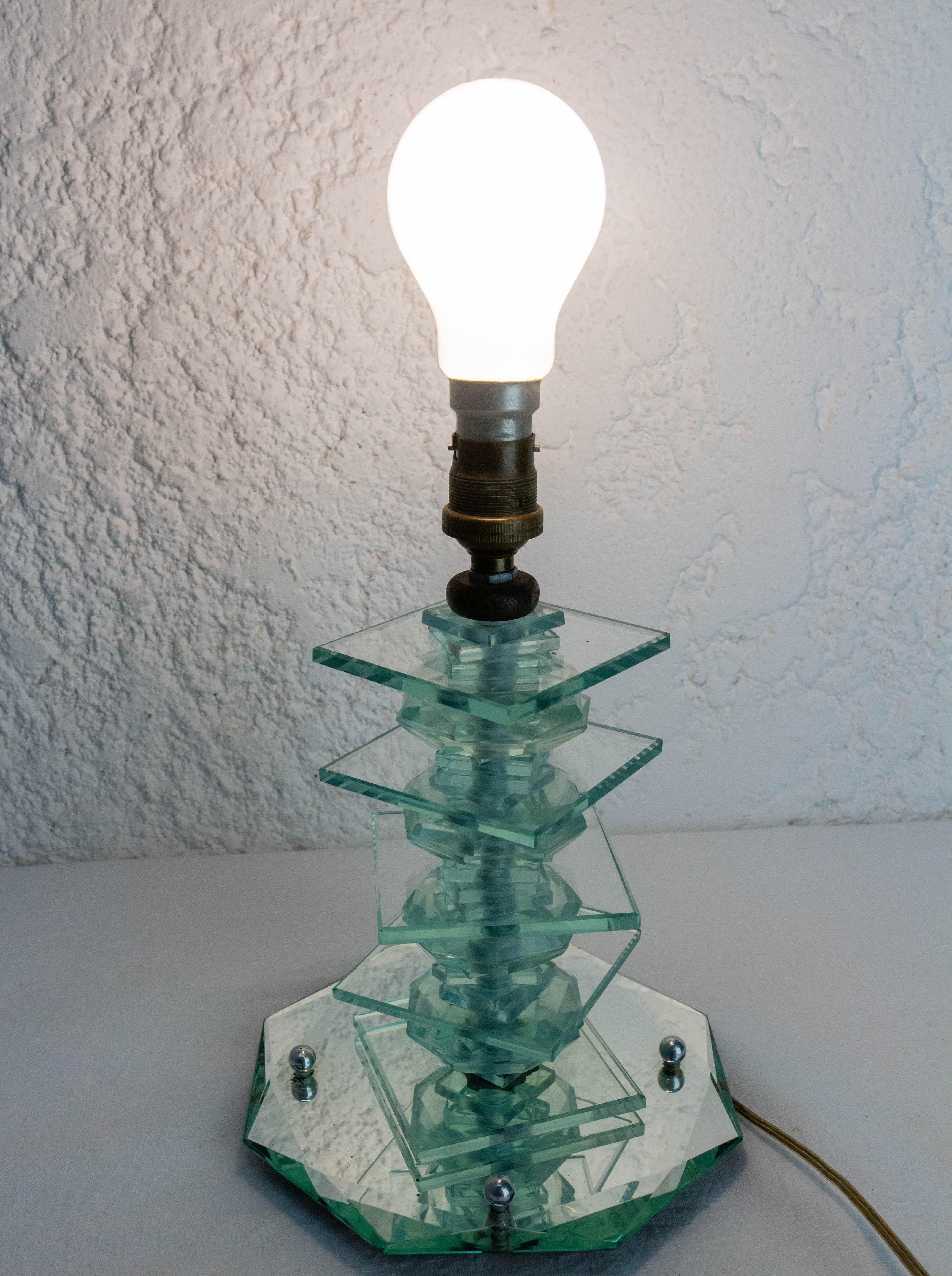 Lámpara de mesa vintage de cristal y espejo biselado, circa 1960 Moderno de mediados de siglo en venta
