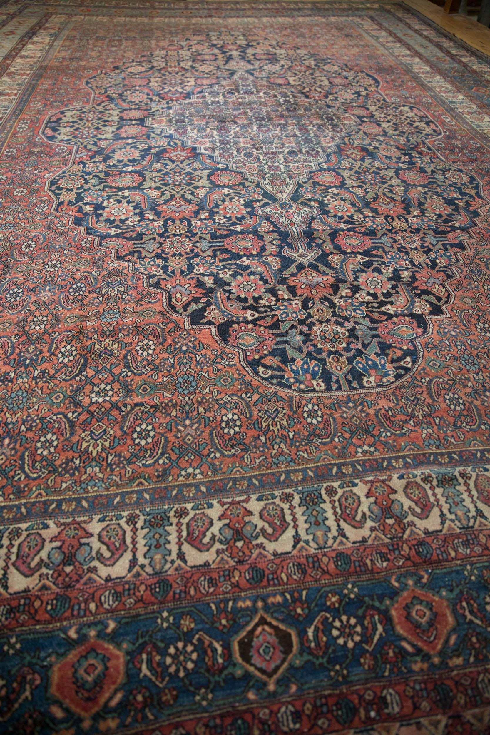 Vintage Bibikabad-Teppich (Mitte des 20. Jahrhunderts) im Angebot