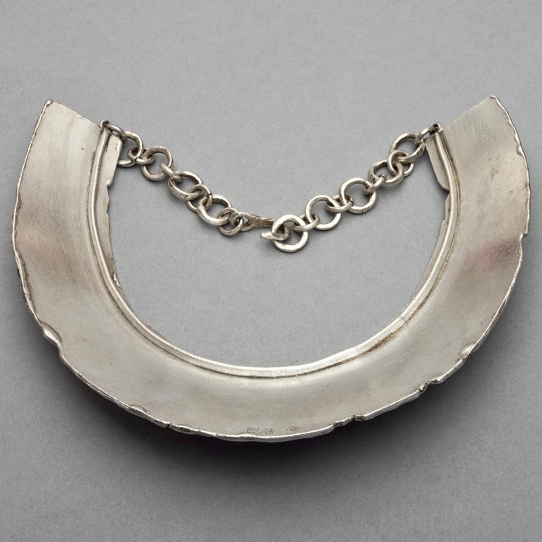 Collier Ras De Cou Vintage BICHE DE BERE - Modèle Moderniste N°61A - En étain Doré - Très Bon état