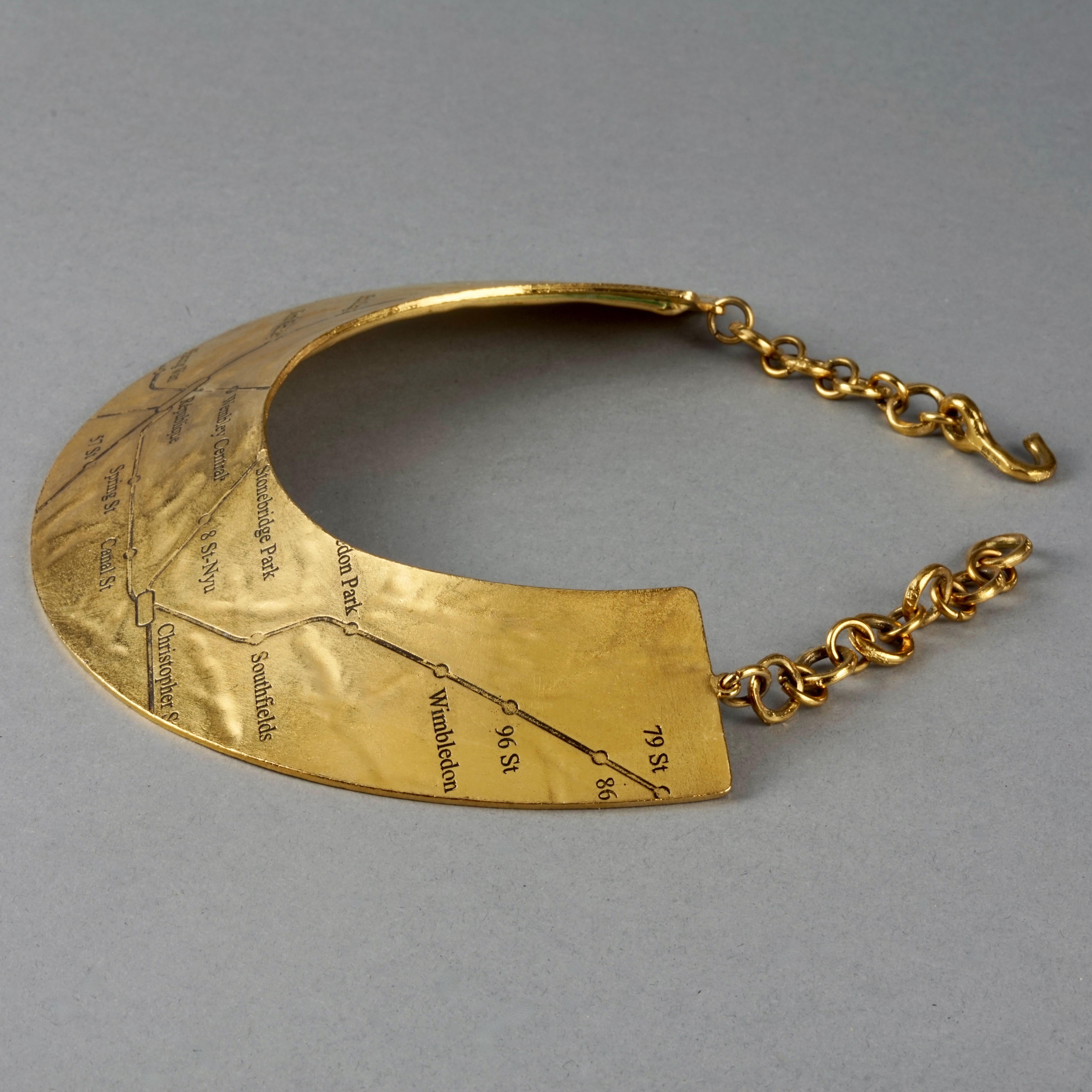 Vintage BICHE DE BERE Modernist Underground Map Novelty Wide Choker Necklace Pour femmes en vente