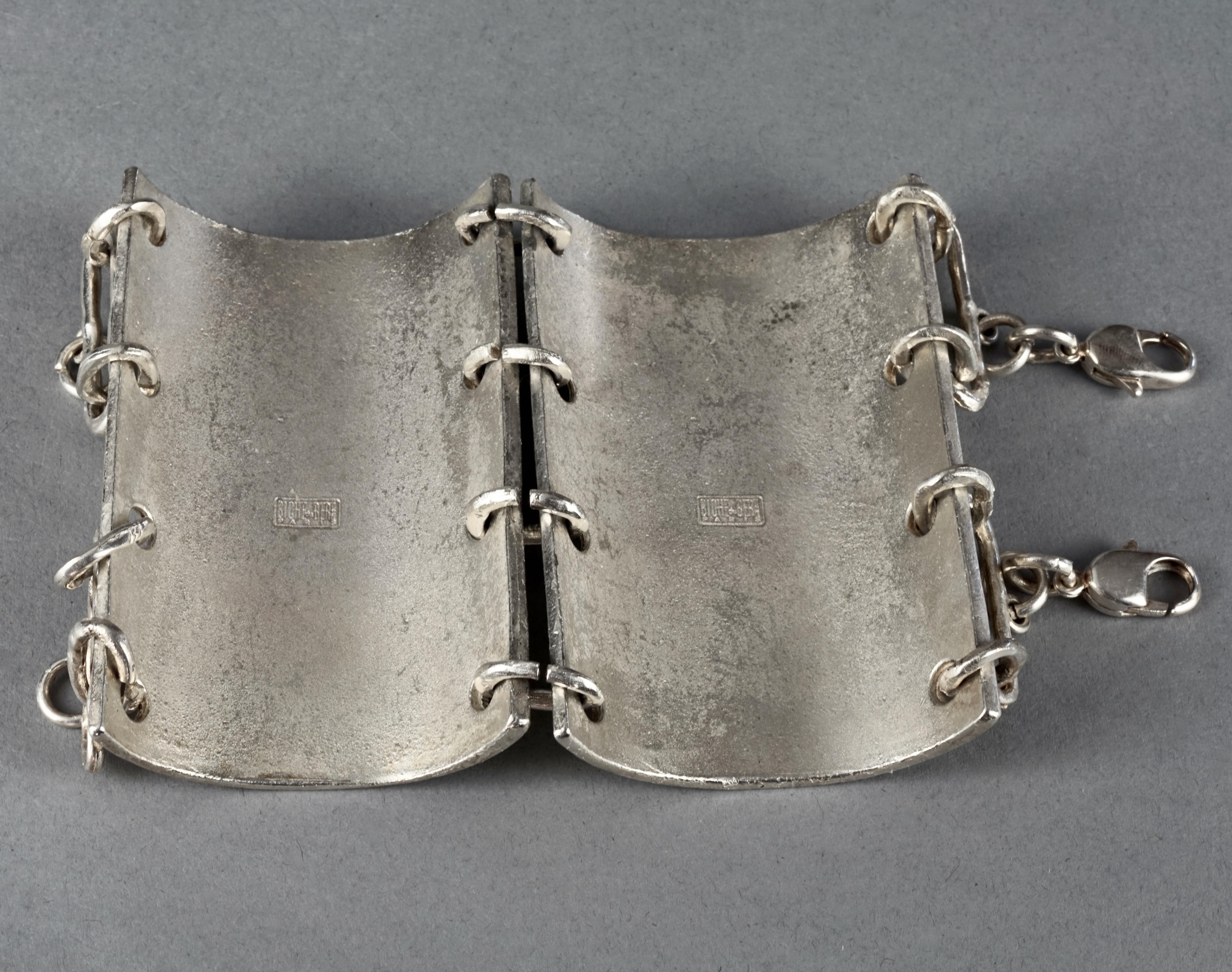 Vintage BICHE de BERE Textured Space Age Link Silver Cuff Bracelet For Sale 1
