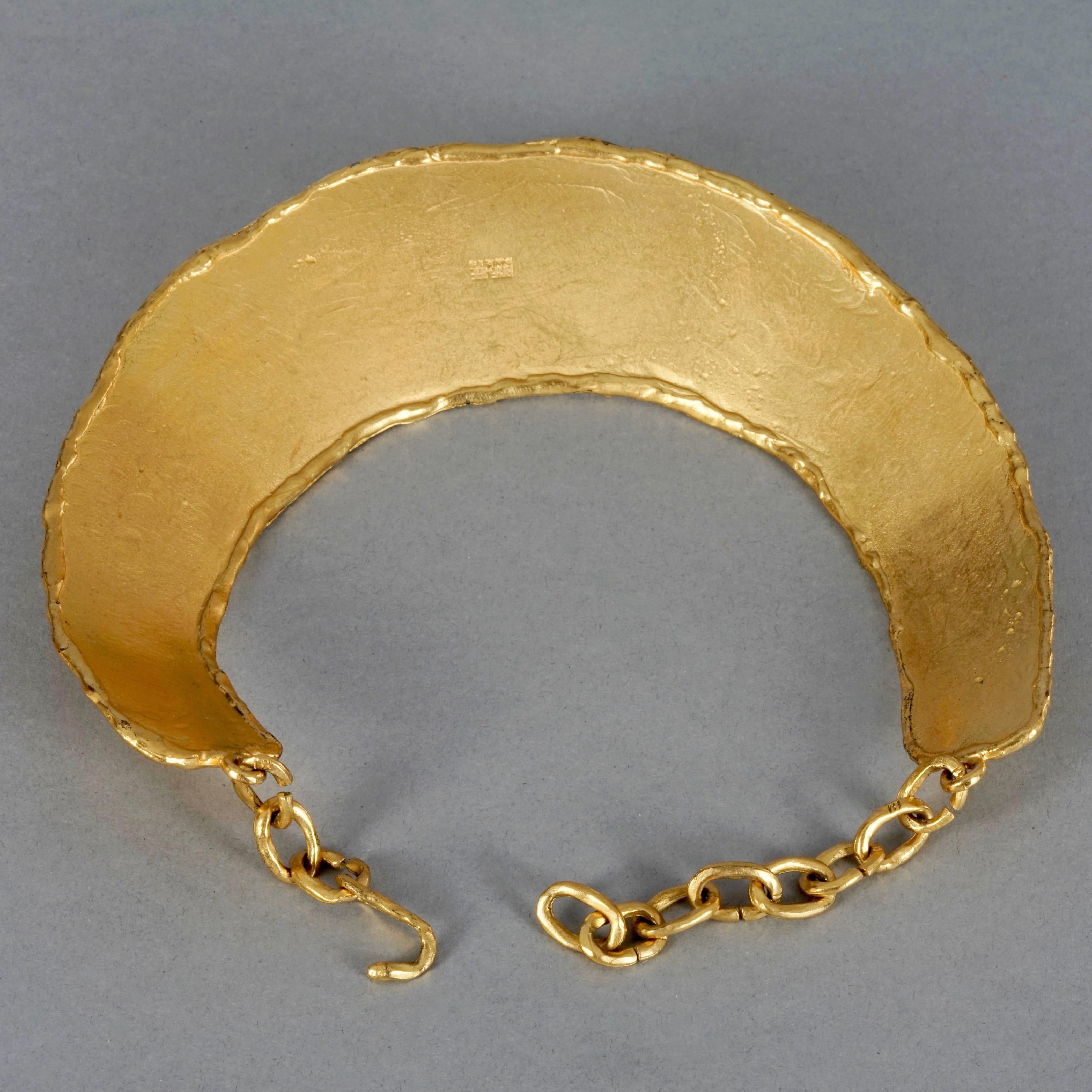 Vintage BICHE DE BERE Wide Textured Collar Choker Necklace For Sale 2