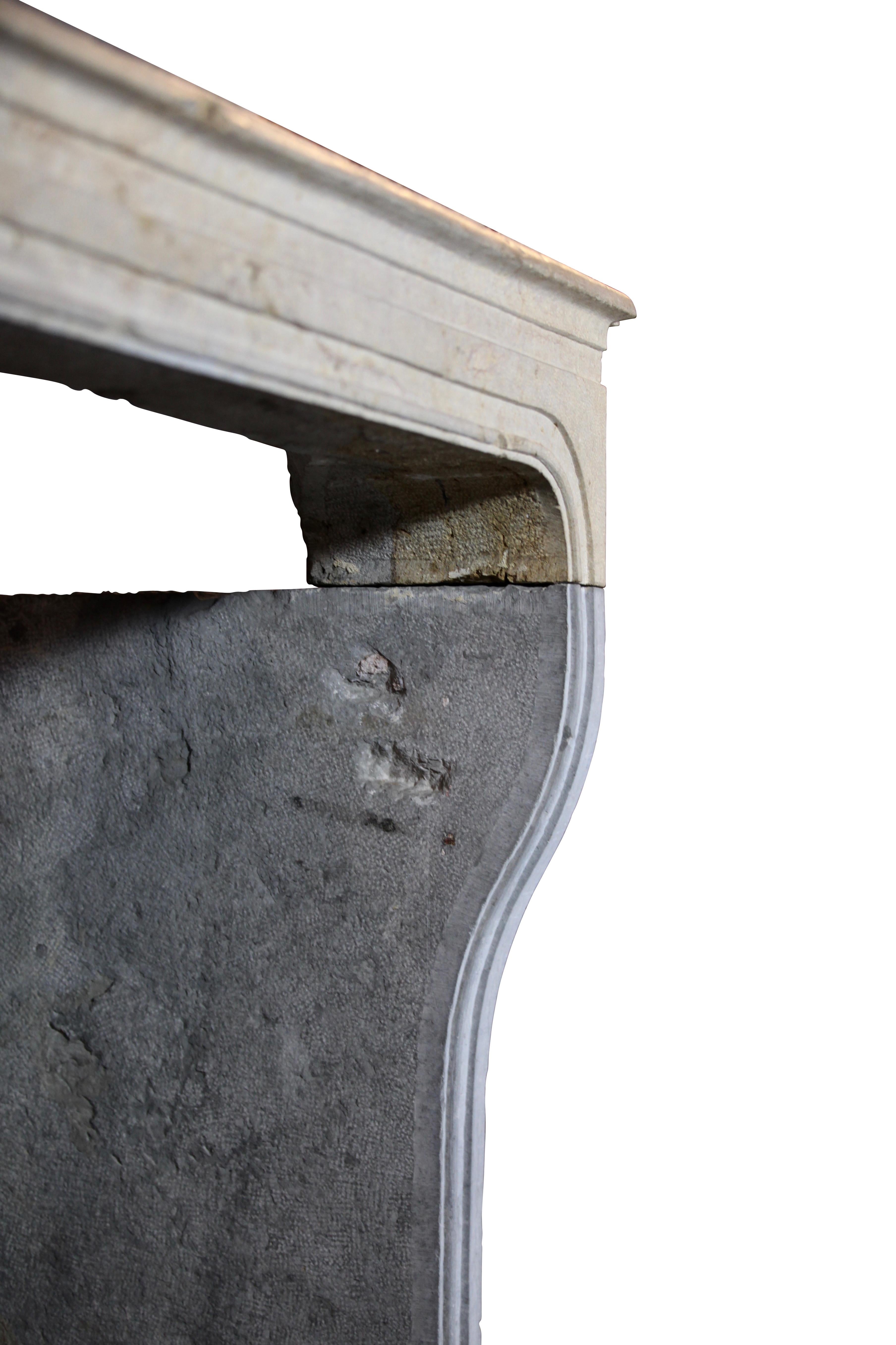 French country bicolor hard Stone Fireplace Surrounds, limestone fireplace surround from the Louis XIV period, 17th century. The jambs are original.
It is a perfect home upscale element for original living experience, close to nature.