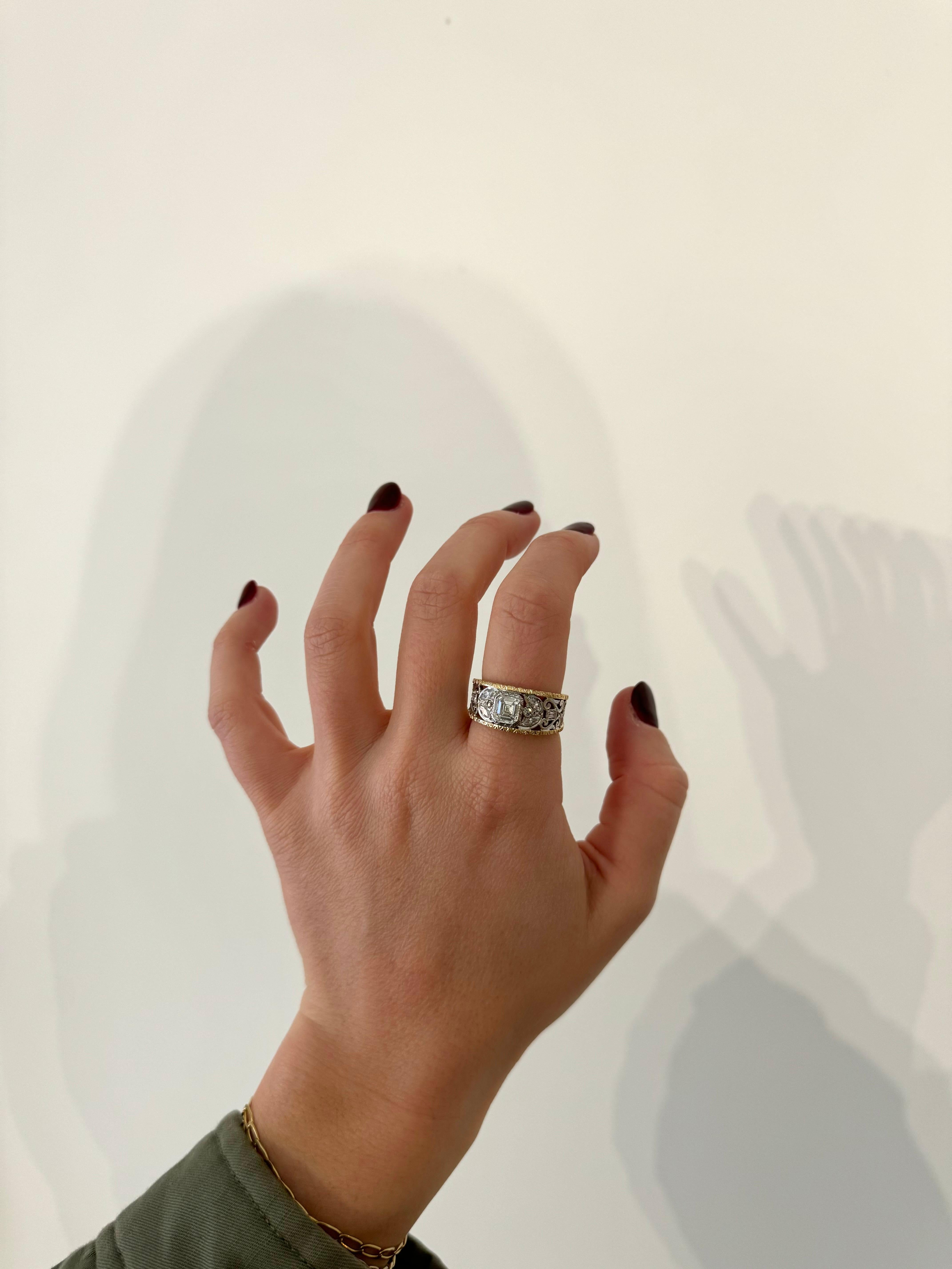 Vintage Zweifarbiger GIA-zertifizierter 1 Karat Diamantring für Damen oder Herren im Angebot