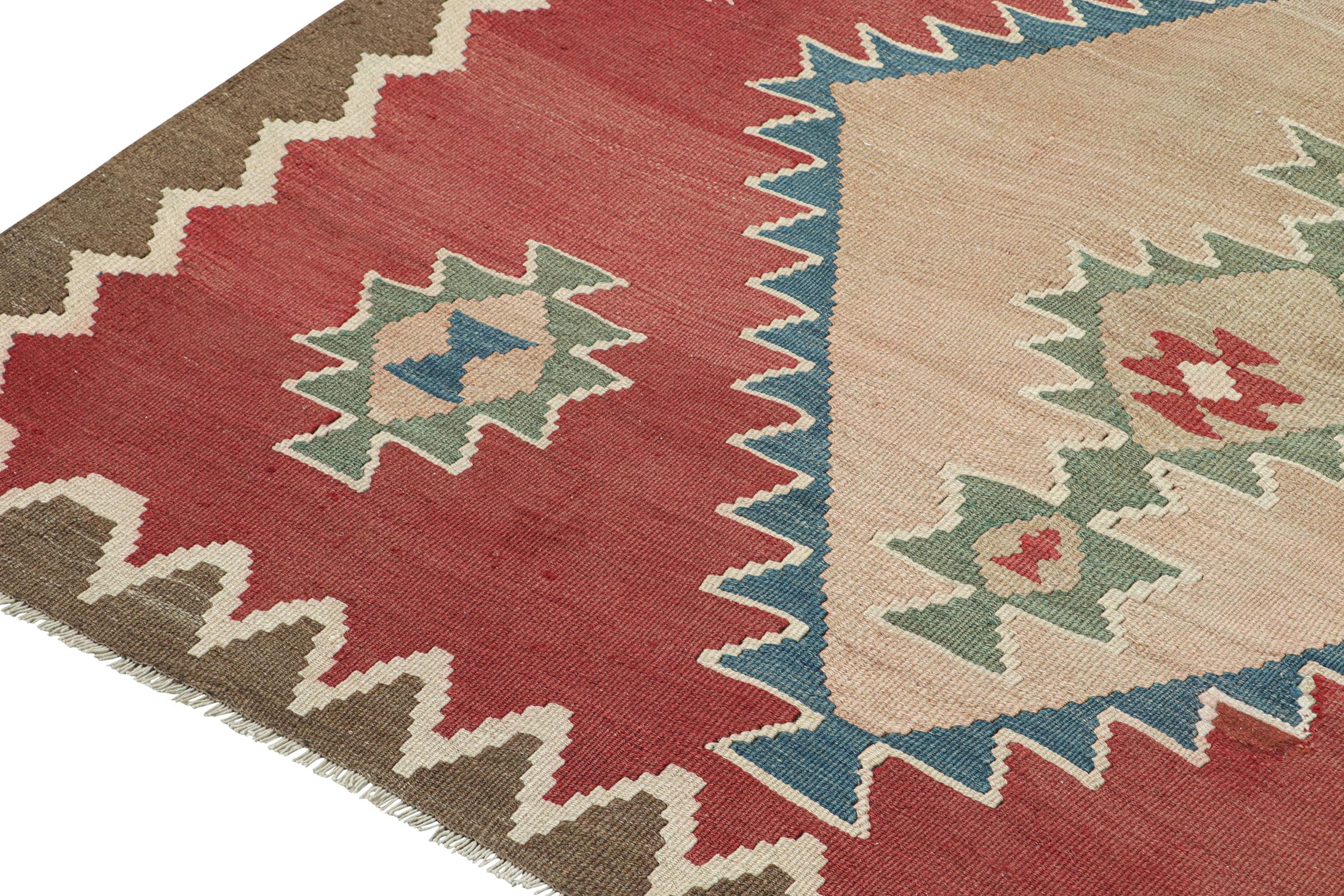Vintage Bidjar Persian Kilim in Red with Medallions In Good Condition For Sale In Long Island City, NY