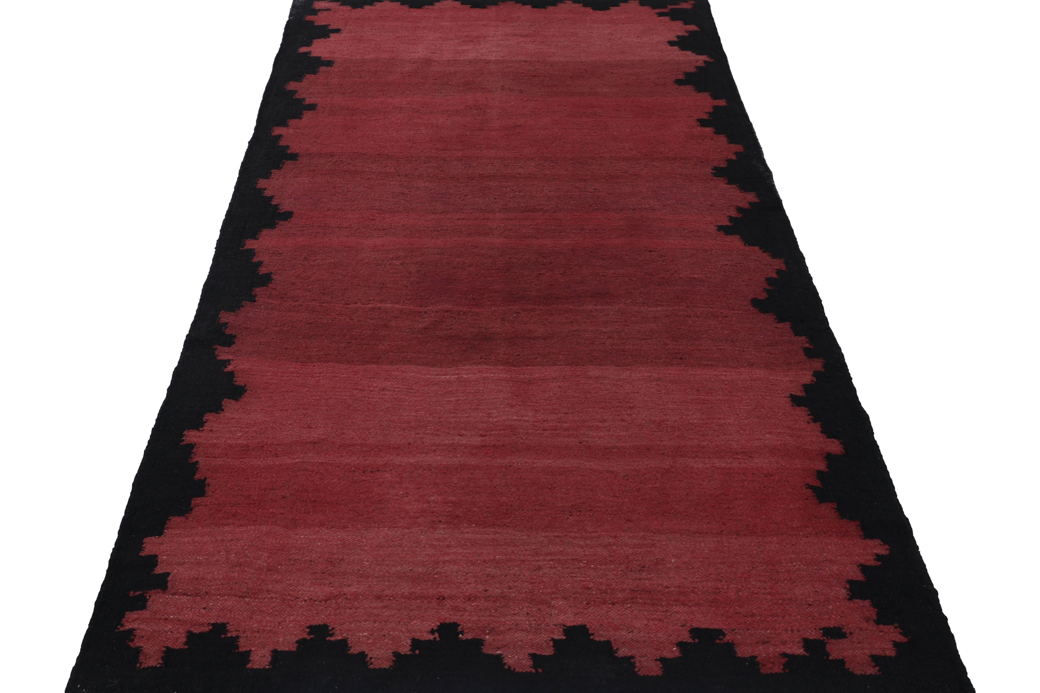 Vintage Bidjar Persischer Kilim, Massivteppich in Rot- und Rosatönen - Rug & Kilim (Mitte des 20. Jahrhunderts) im Angebot
