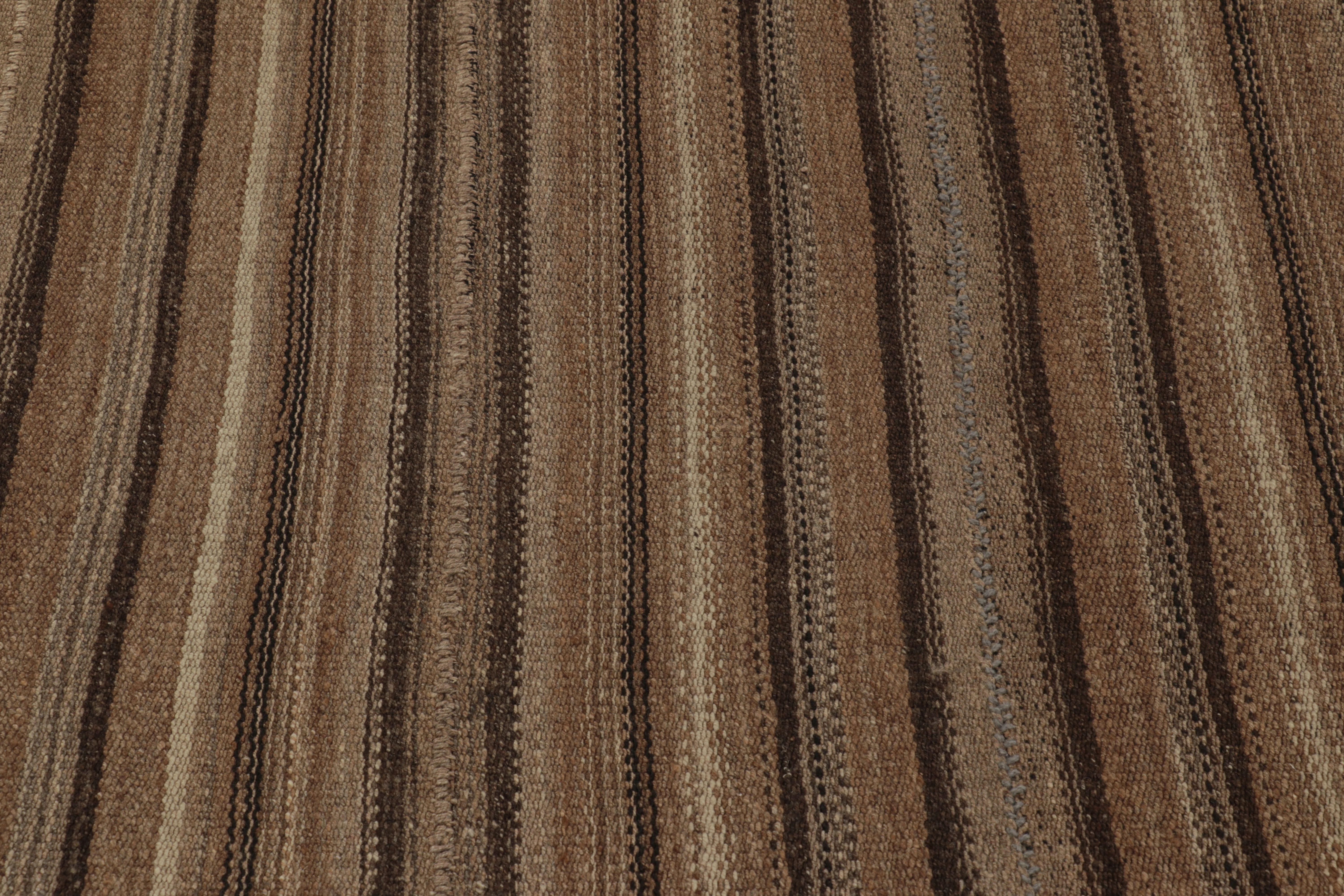 Tessuto a mano Vintage Bidjar Persian Kilim, tappeto tribale a strisce marroni in vendita