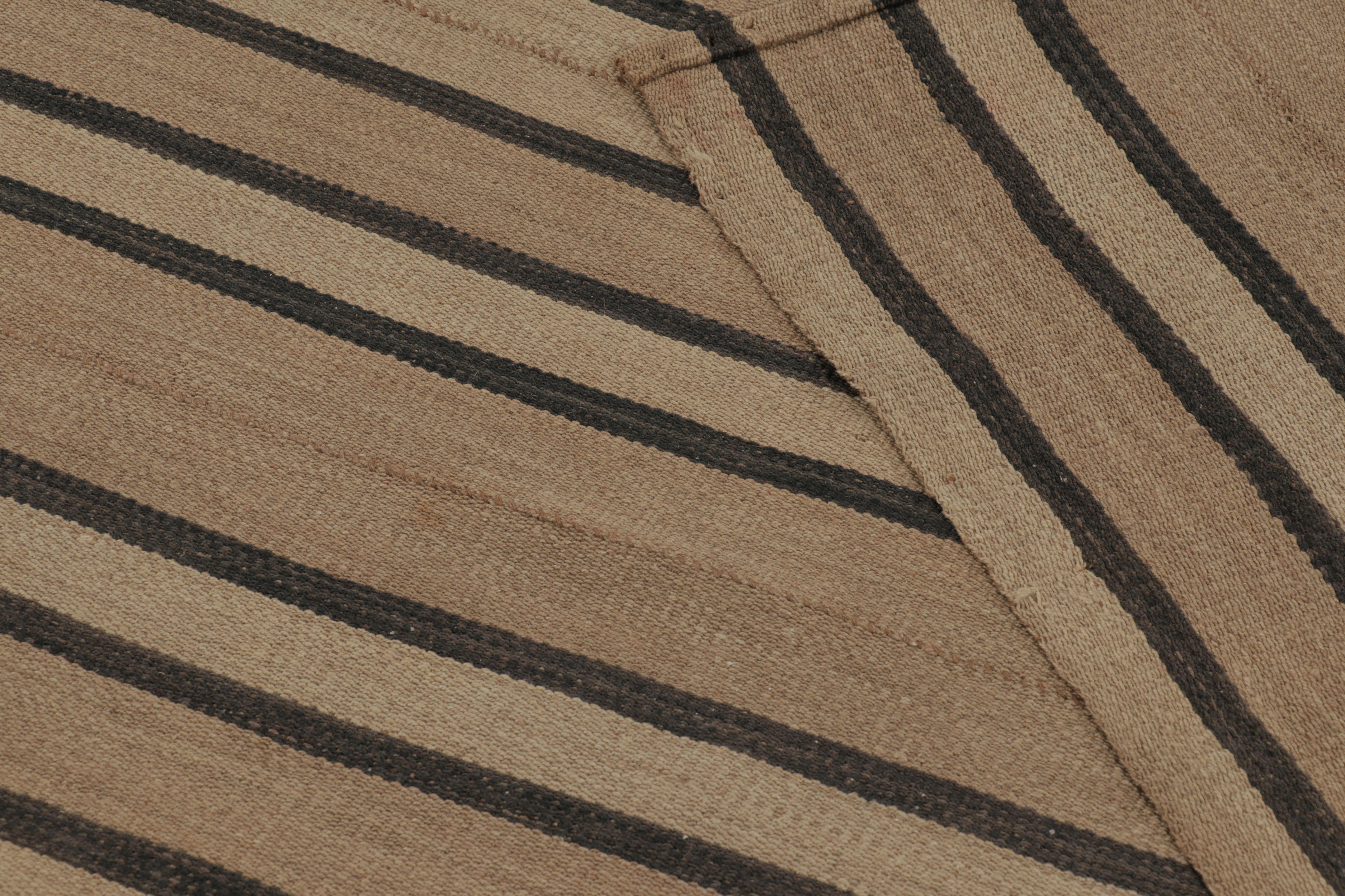 Vintage Bidjar Persischer Kilim, Stammes-Teppich in braunen Streifen (Wolle) im Angebot