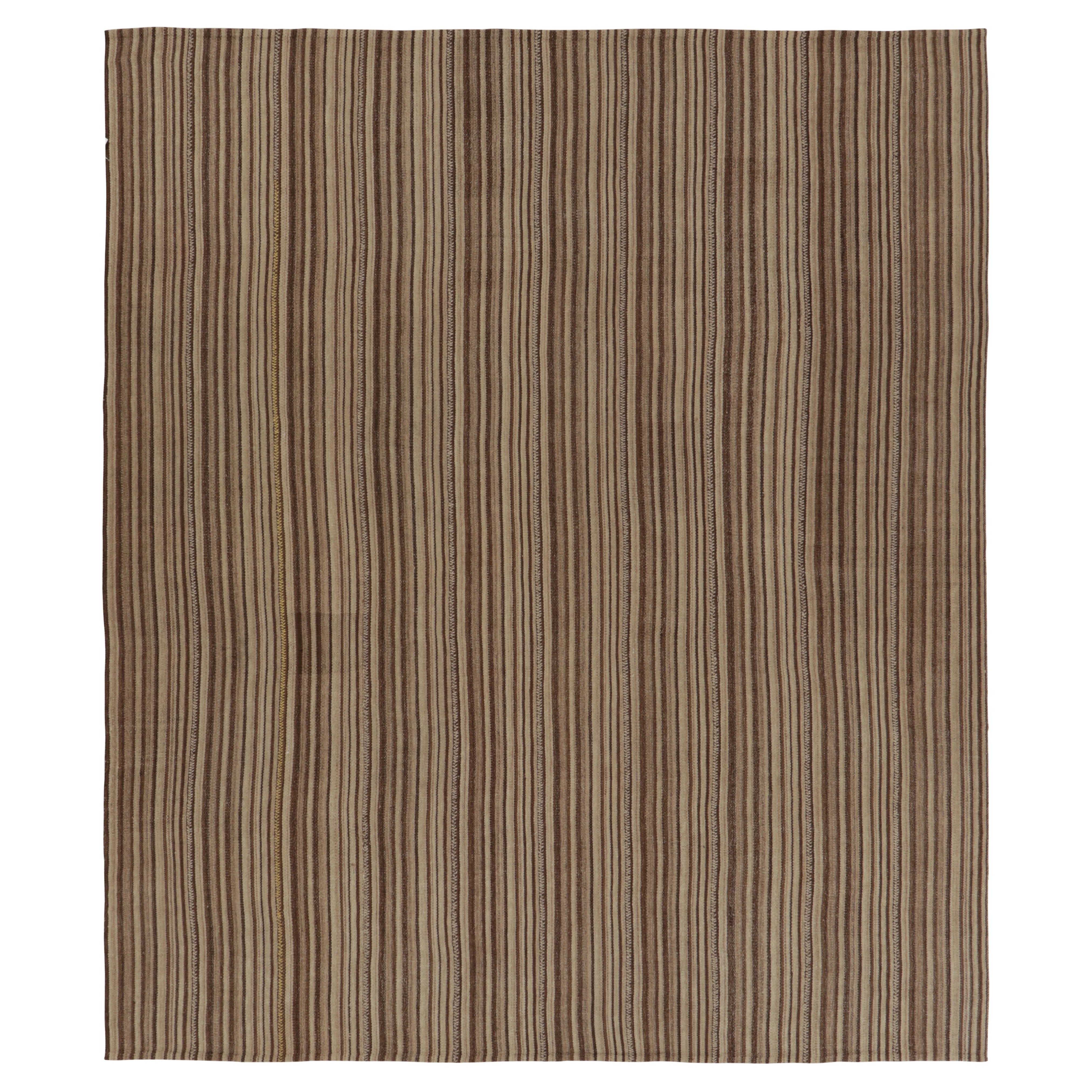 Vintage Bidjar Persischer Kilim, Stammes-Teppich in braunen Streifen