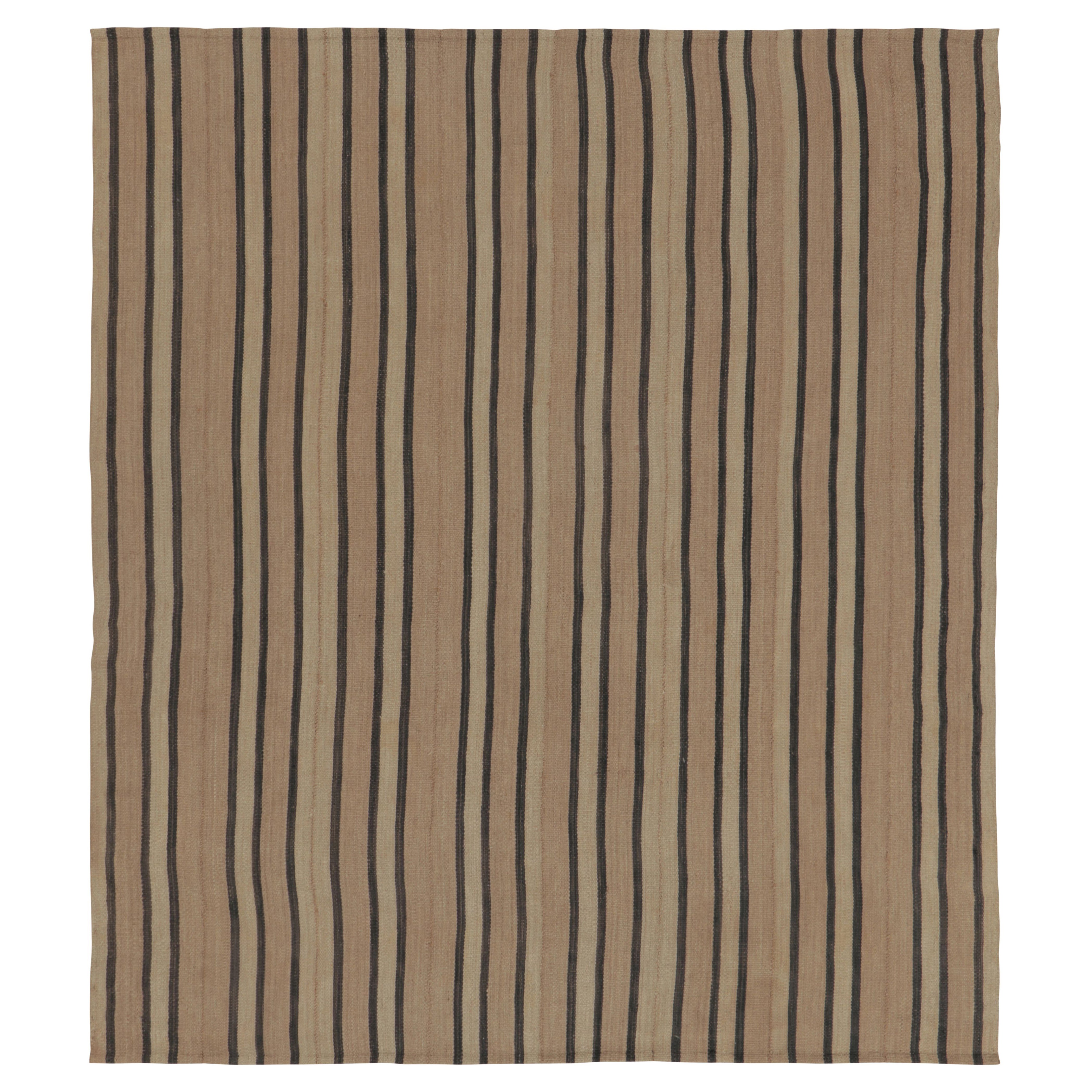 Vintage Bidjar Persischer Kilim, Stammes-Teppich in braunen Streifen