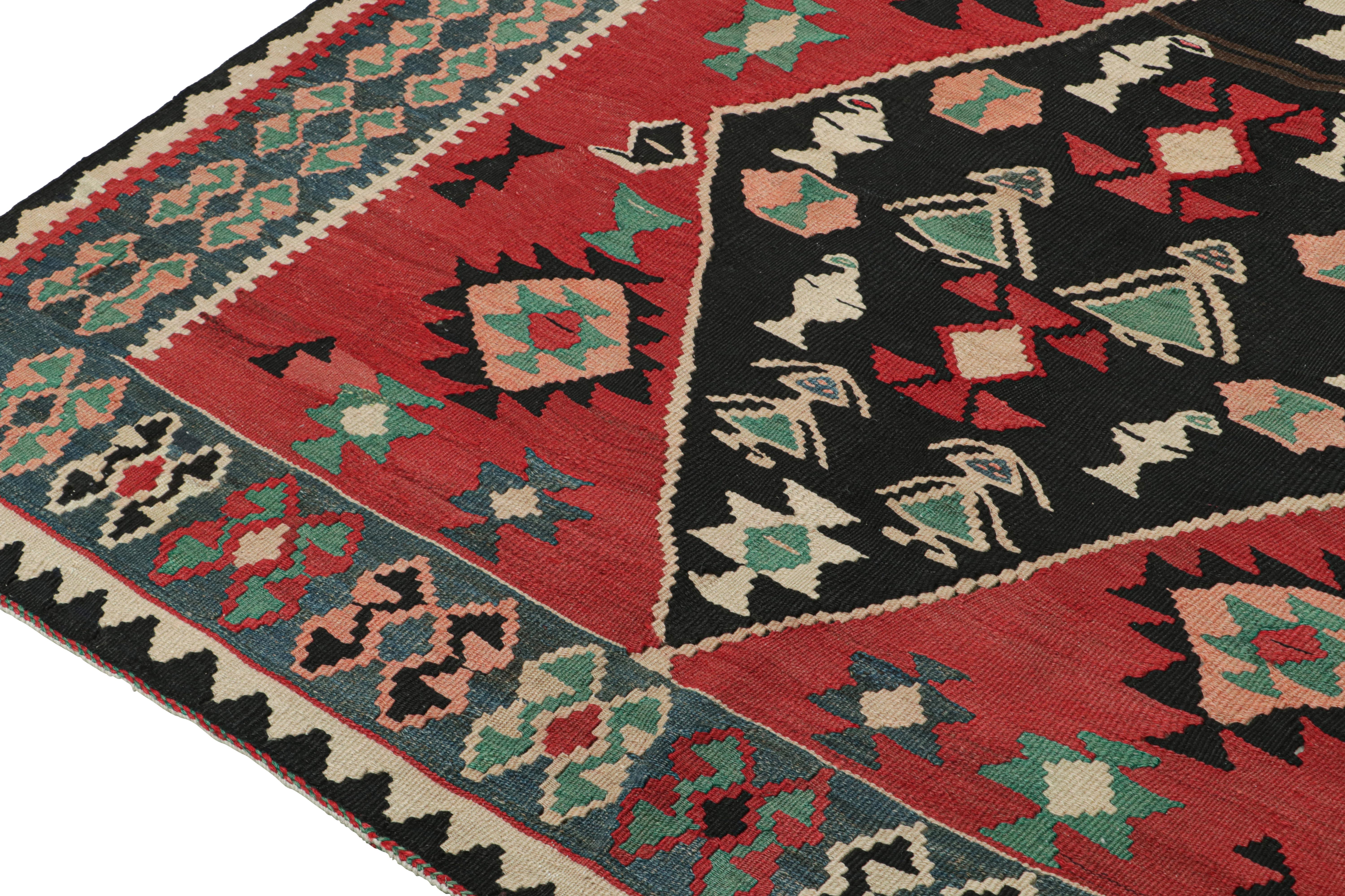 Bidjar-Persischer Kelim mit Diamanten und geometrischen Mustern von Teppich & Kilim im Zustand „Gut“ im Angebot in Long Island City, NY