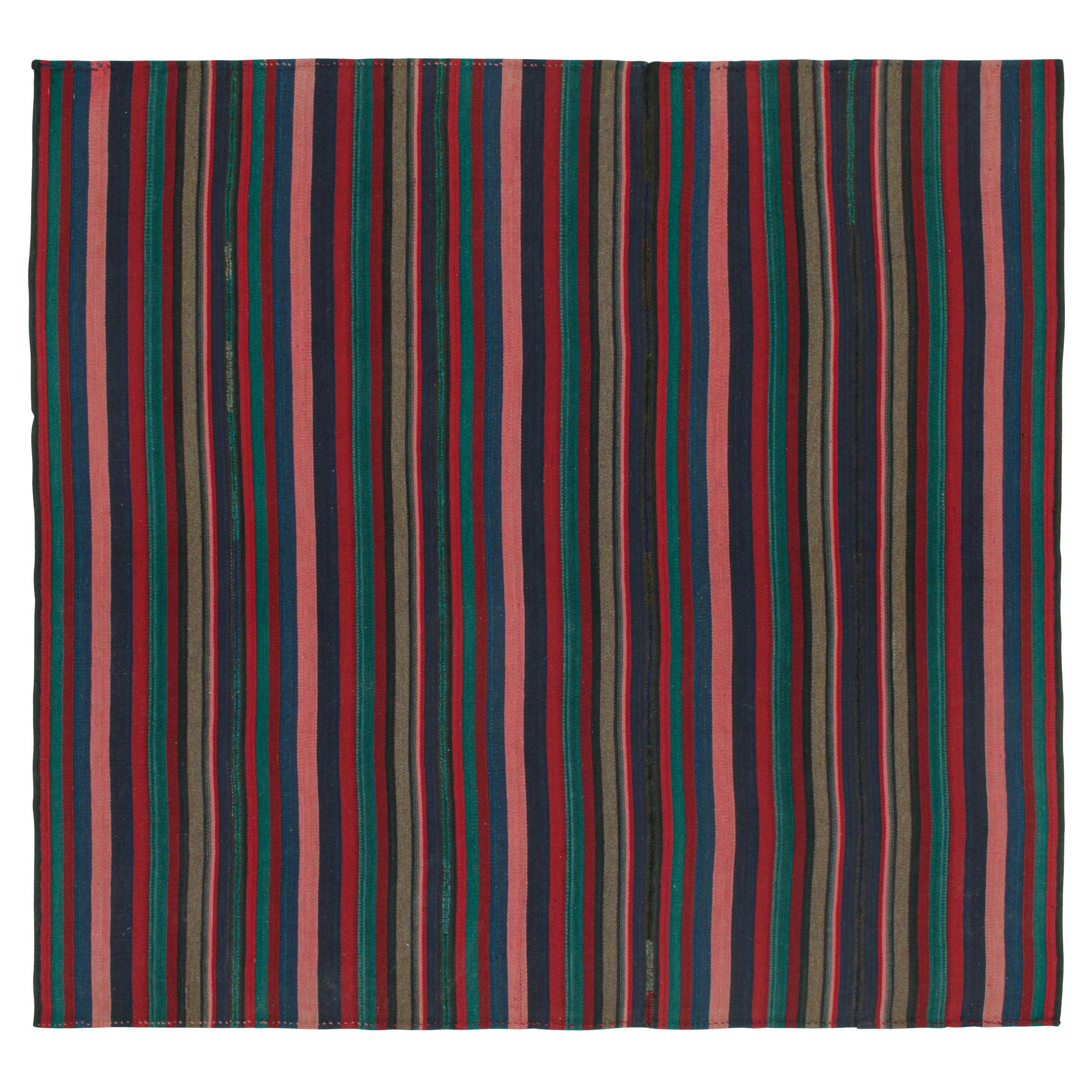 Kilim persiano quadrato vintage Bidjar con strisce multicolore