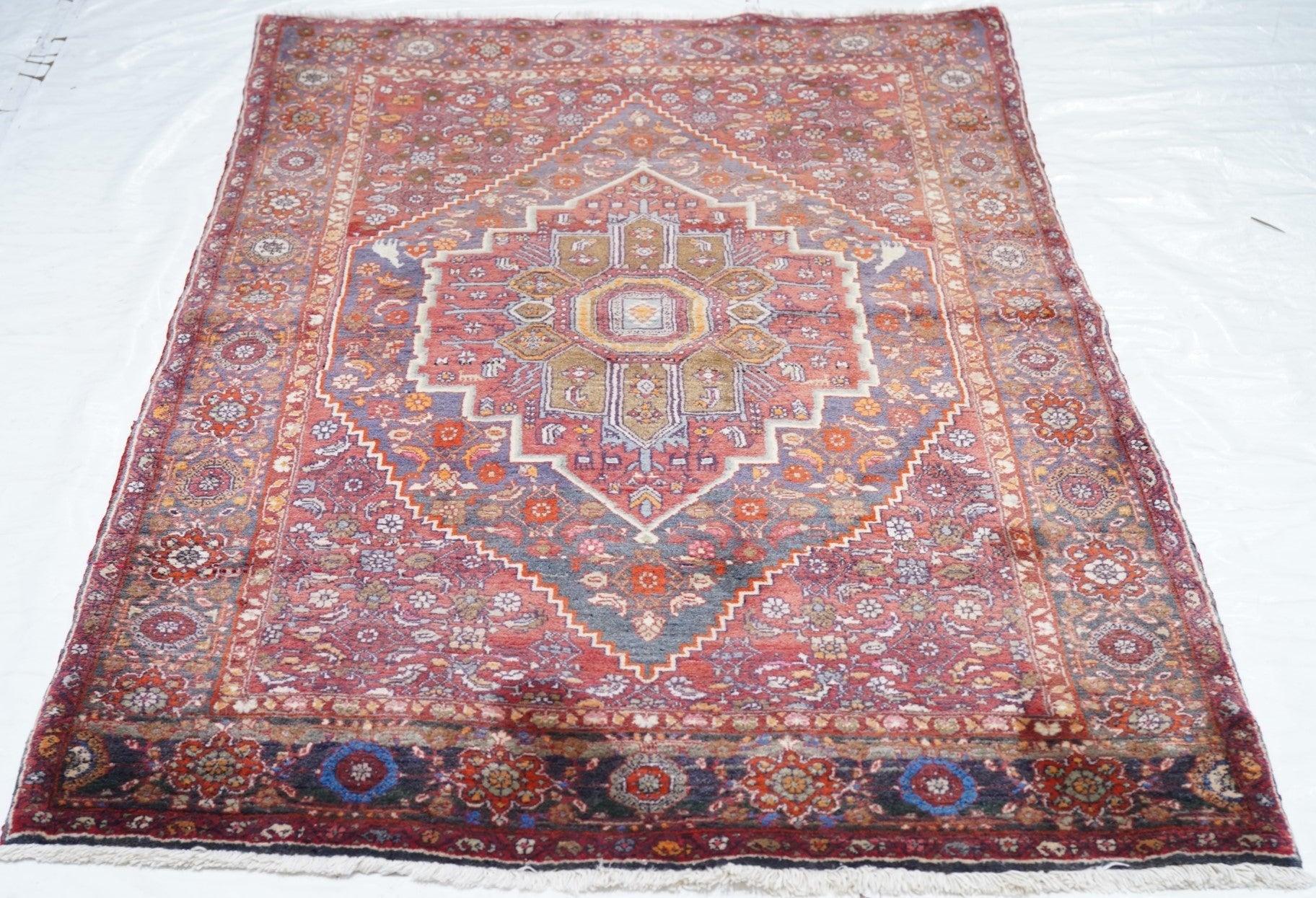 Vintage Bidjar Rug 3'11'' x 6'1'' For Sale 1