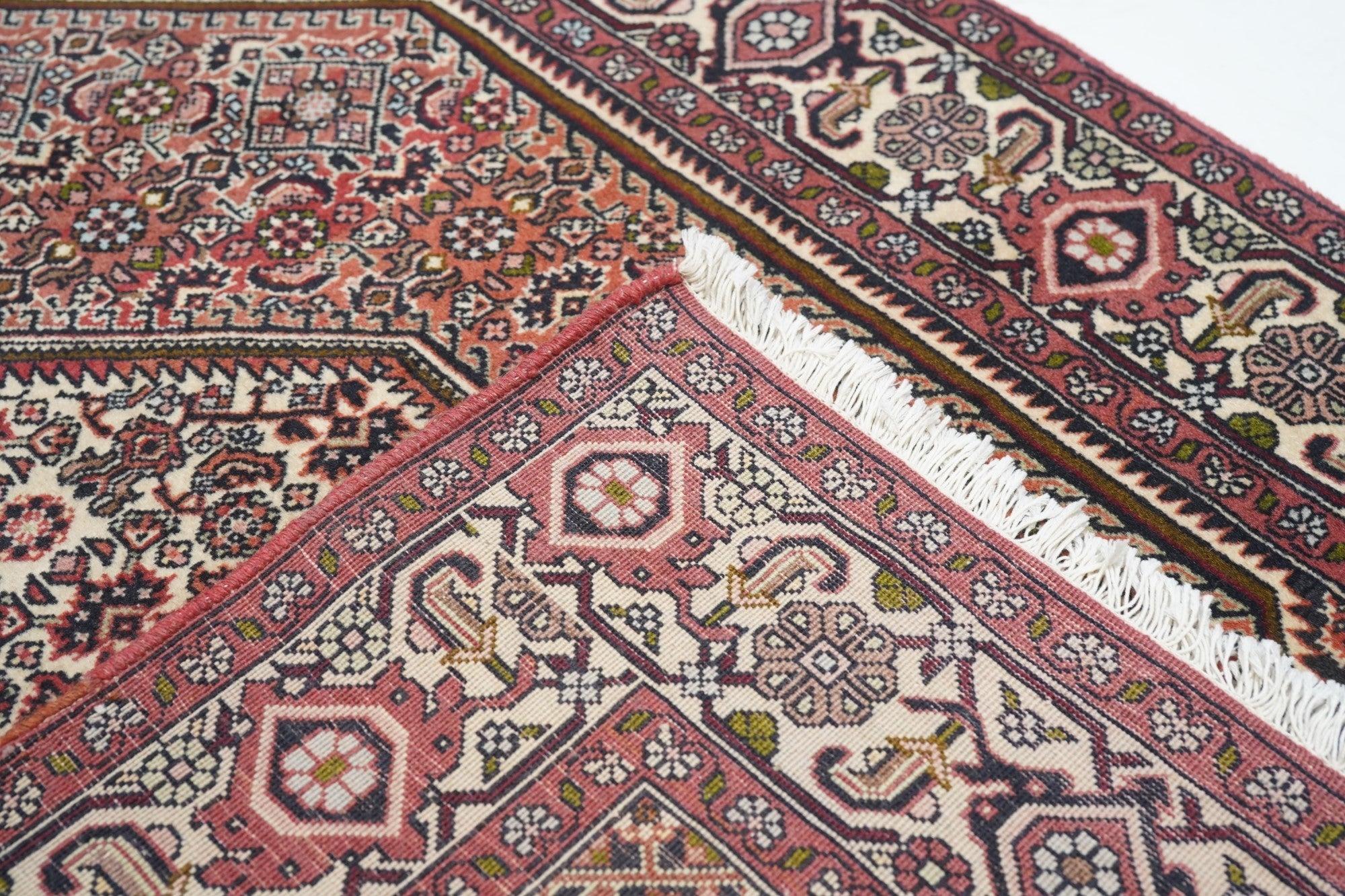 Vintage Bidjar Rug 3'6'' x 5'1'' For Sale 4