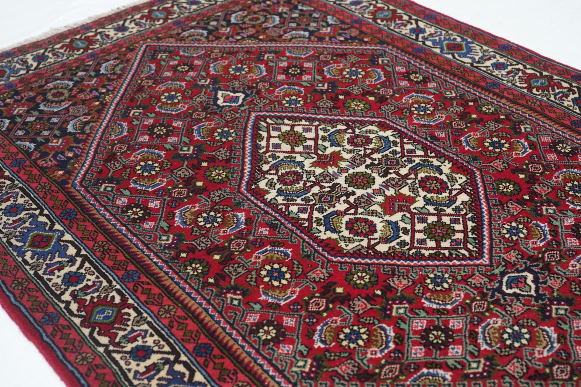 Bidjar-Teppich im Vintage-Stil 3'7'' x 5'1'' (Wolle) im Angebot