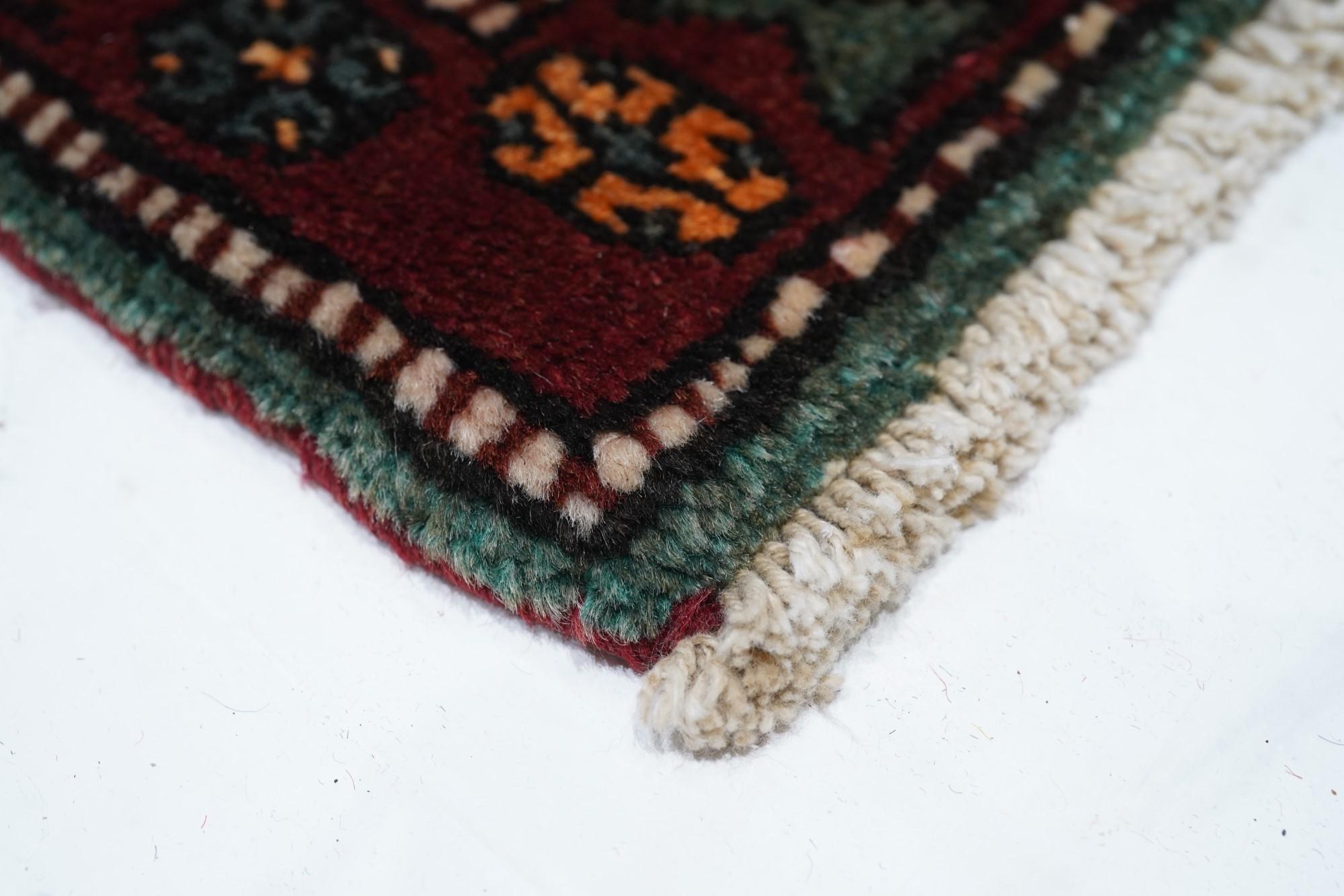 Vintage Bidjar Rug In Good Condition For Sale In New York, NY