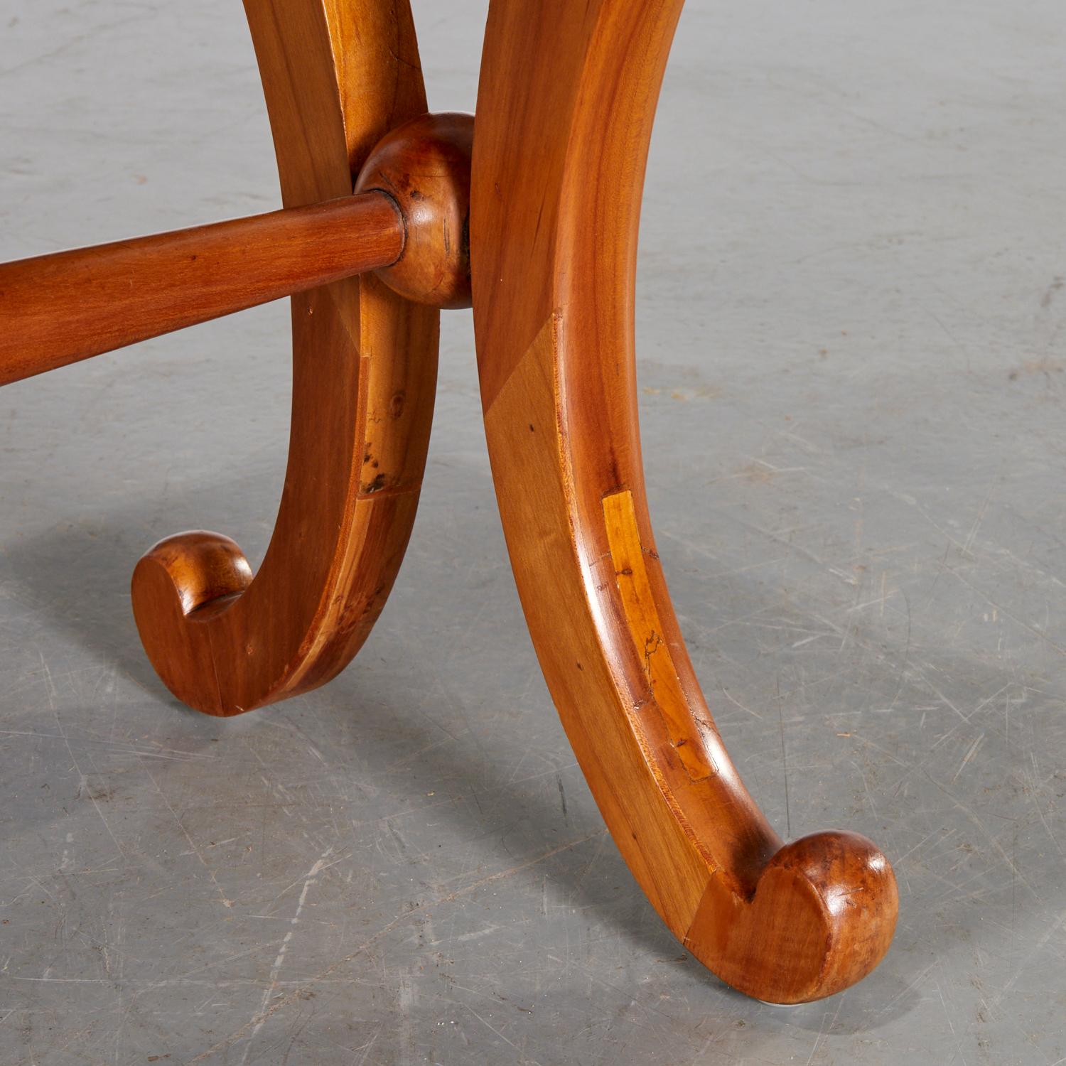 Vintage Biedermeier Style Hocker gepolstert in Scalamandré Stil Leopard Print im Zustand „Gut“ im Angebot in Morristown, NJ