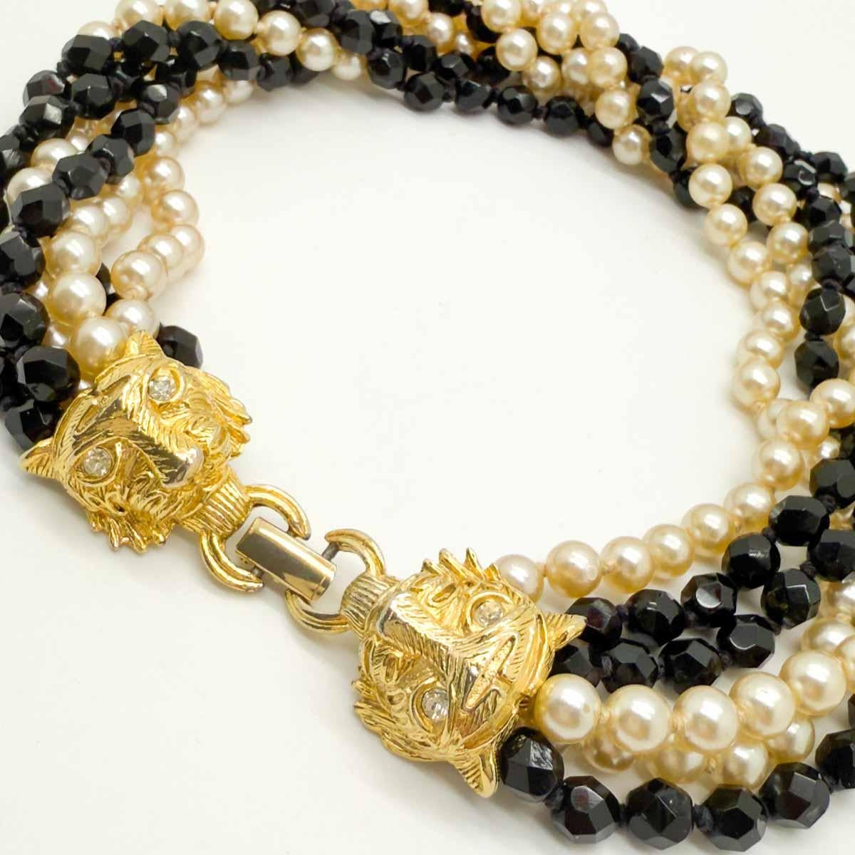 Collana di perle e vetro Big Cat Statement Vintage 1980s in vendita 1