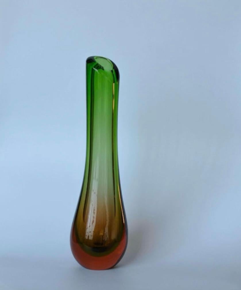 Vaso di Murano grande, alto e pesante d'epoca in vetro 