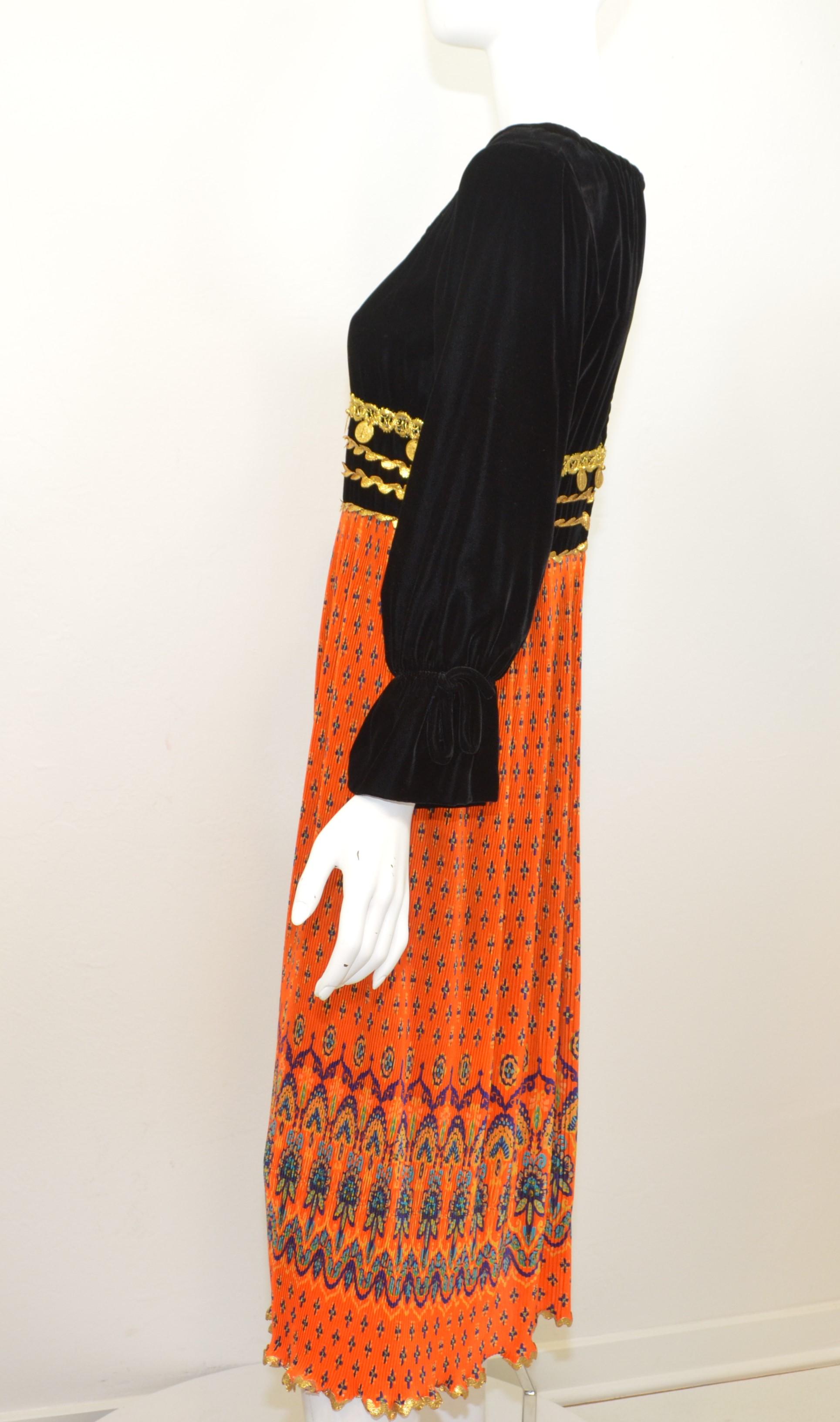 Vintage Bill Blass 1970's Pleated Dress with Embellishing In Excellent Condition In Carmel, CA