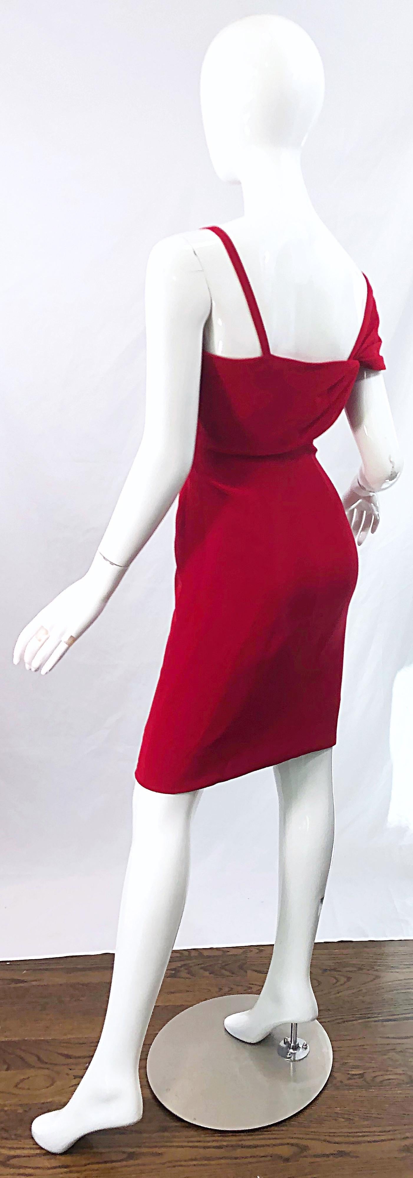 Vintage Bill Blass 1990s Size 6 Lipstick Red One Shoulder 90s Silk Dress For Sale 4
