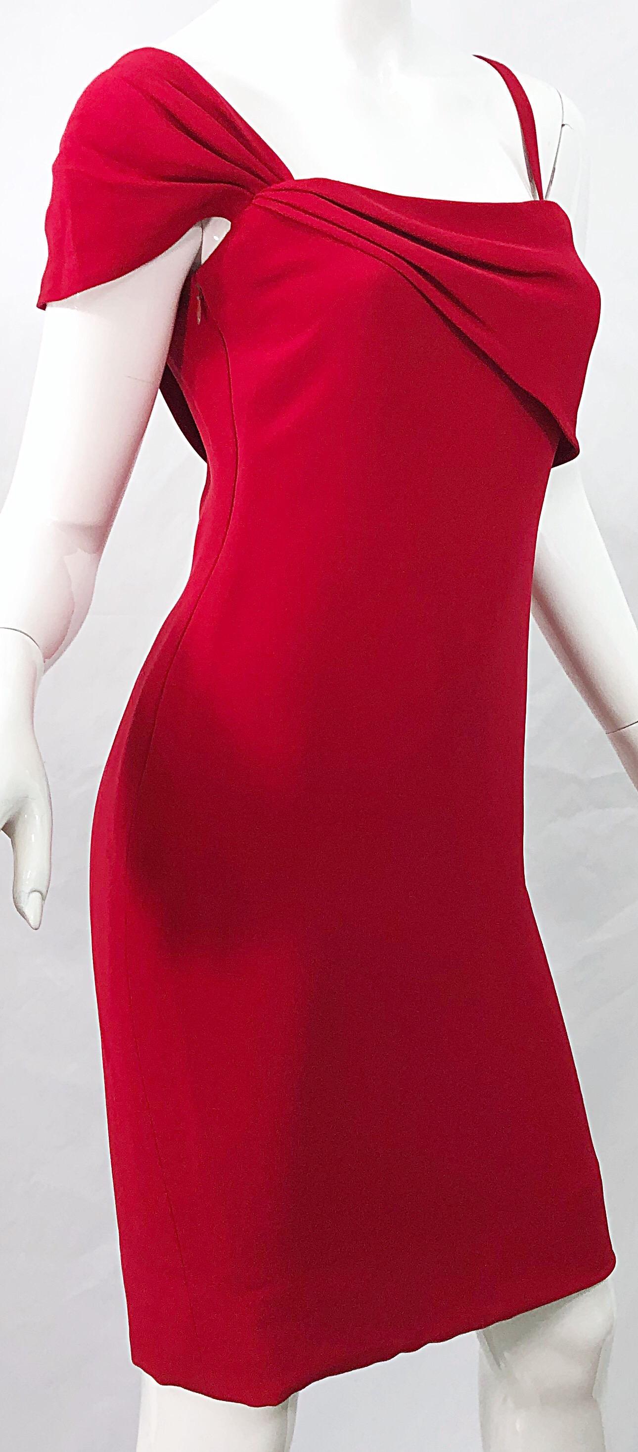 Vintage Bill Blass 1990s Size 6 Lipstick Red One Shoulder 90s Silk Dress In Excellent Condition For Sale In San Diego, CA