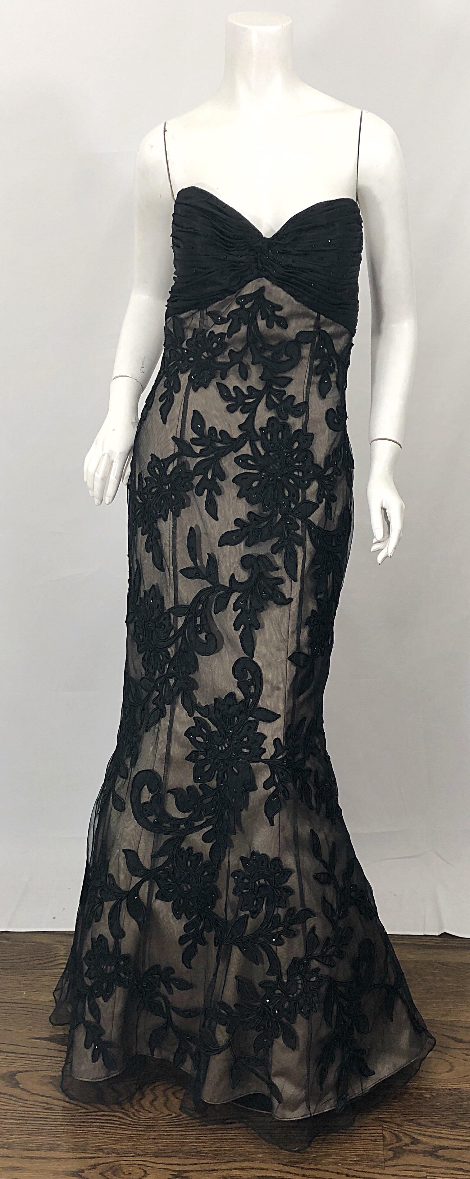 Vintage Bill Blass Couture Size 4 / 6 Black + Nude Beaded Strapless Mermaid Gown For Sale 5
