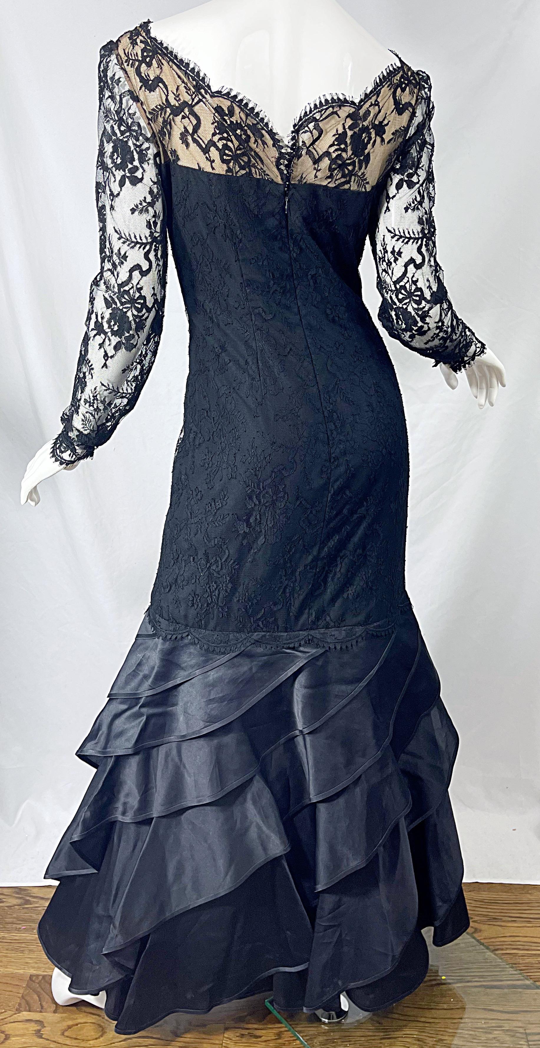 Vintage Bill Blass Size 10 12 Black Chantilly Silk Satin Lace 1990s Evening Gown For Sale 2