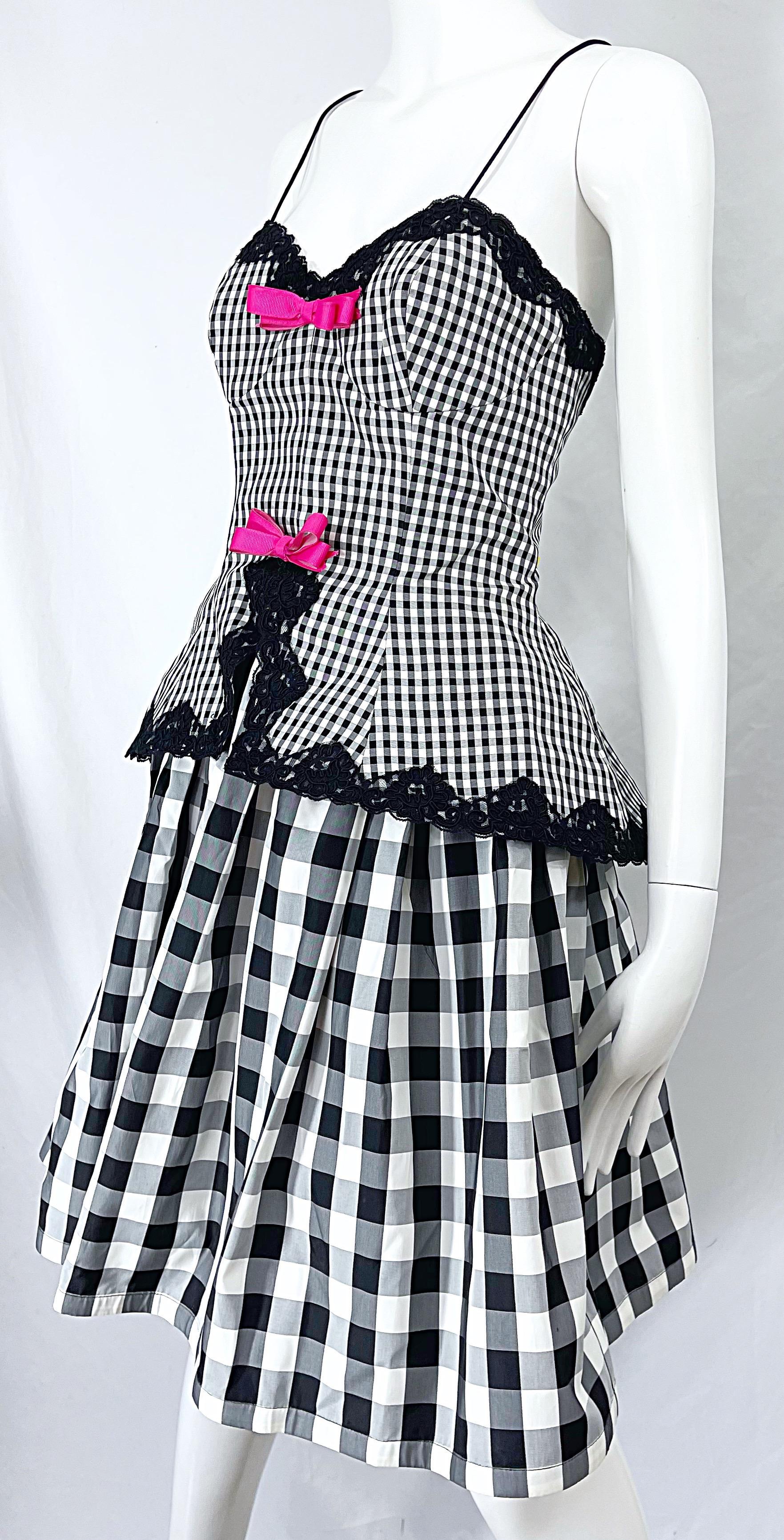 Vintage Bill Blass Size 6 Black and White Gingham 1980s Silk Taffeta 80s Dress In Excellent Condition For Sale In San Diego, CA