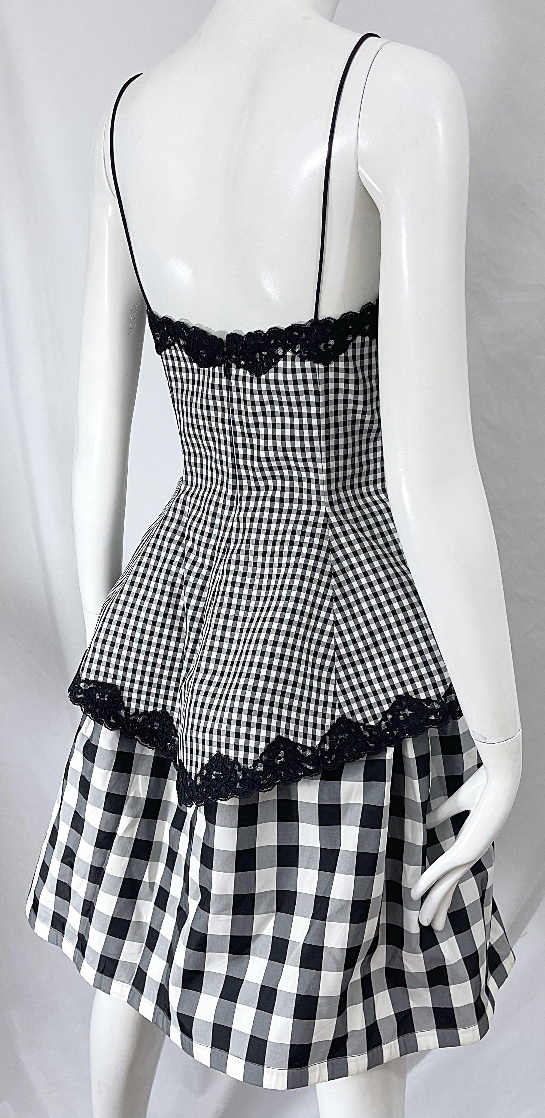 Women's Vintage Bill Blass Size 6 Black and White Gingham 1980s Silk Taffeta 80s Dress For Sale