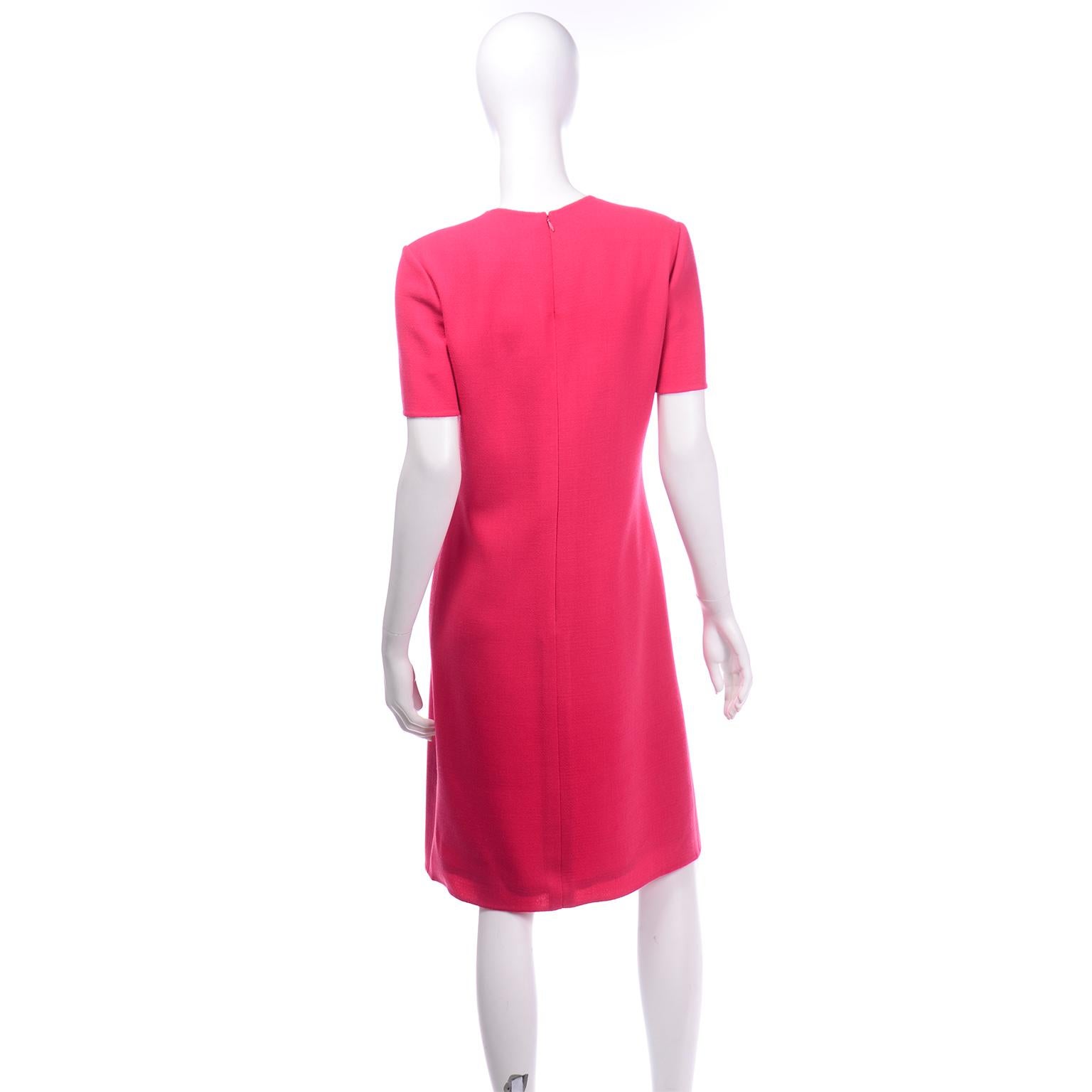 Bill Blass Vintage Erdbeerrotes und rosafarbenes Kleid und besticktes Mantel-Anzug-Outfit im Angebot 2