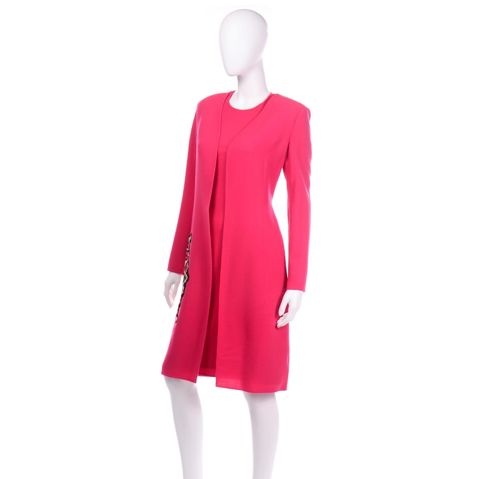 Bill Blass Vintage Erdbeerrotes und rosafarbenes Kleid und besticktes Mantel-Anzug-Outfit im Angebot 3