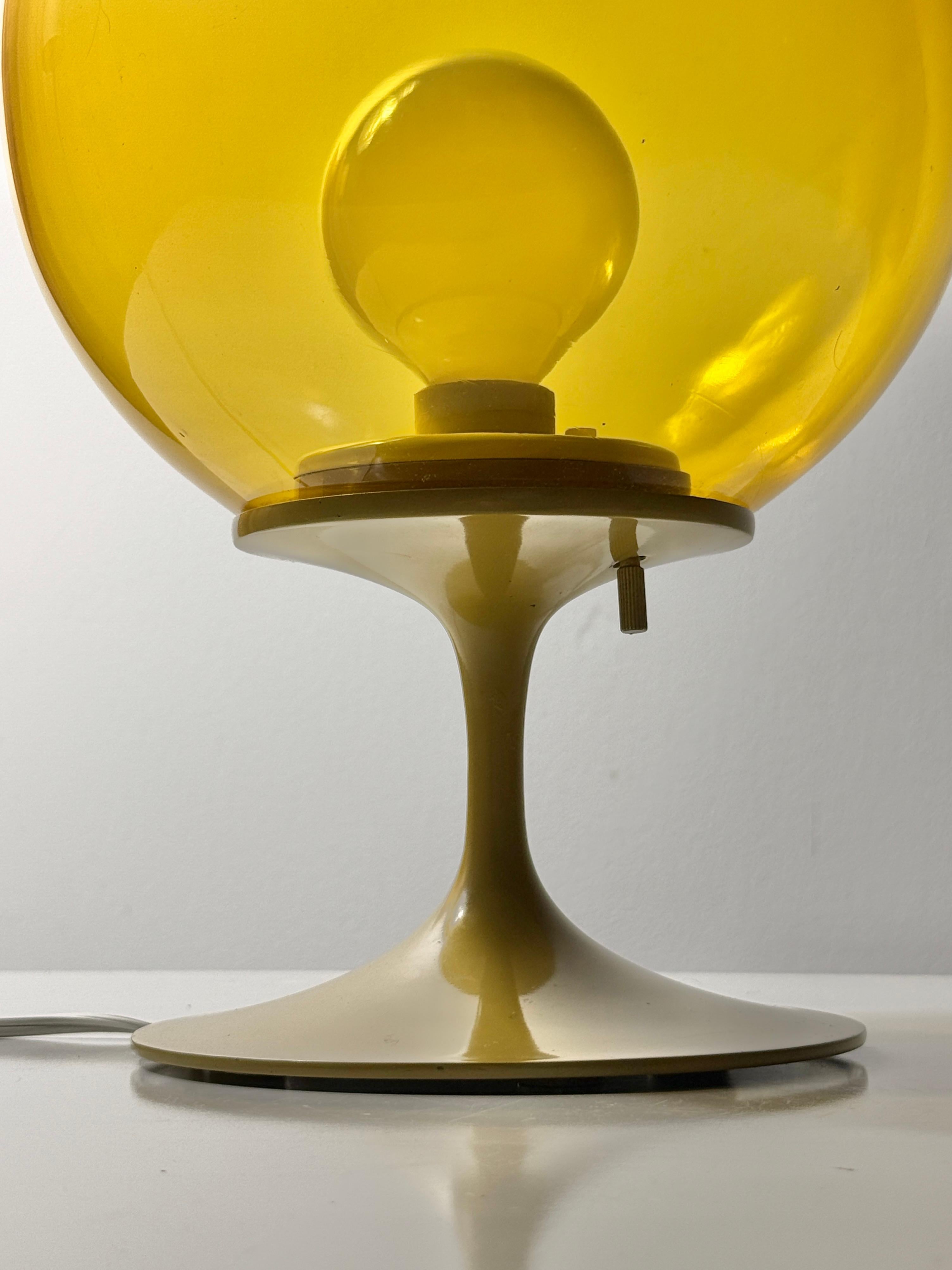 Vintage Bill Curry Lámpara de tulipán de stemlite con globo de cristal ámbar Design Line Años 70 en venta 1