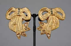 Vintage BILLY BOY SURREAL Bijoux French Ribbon Earrings