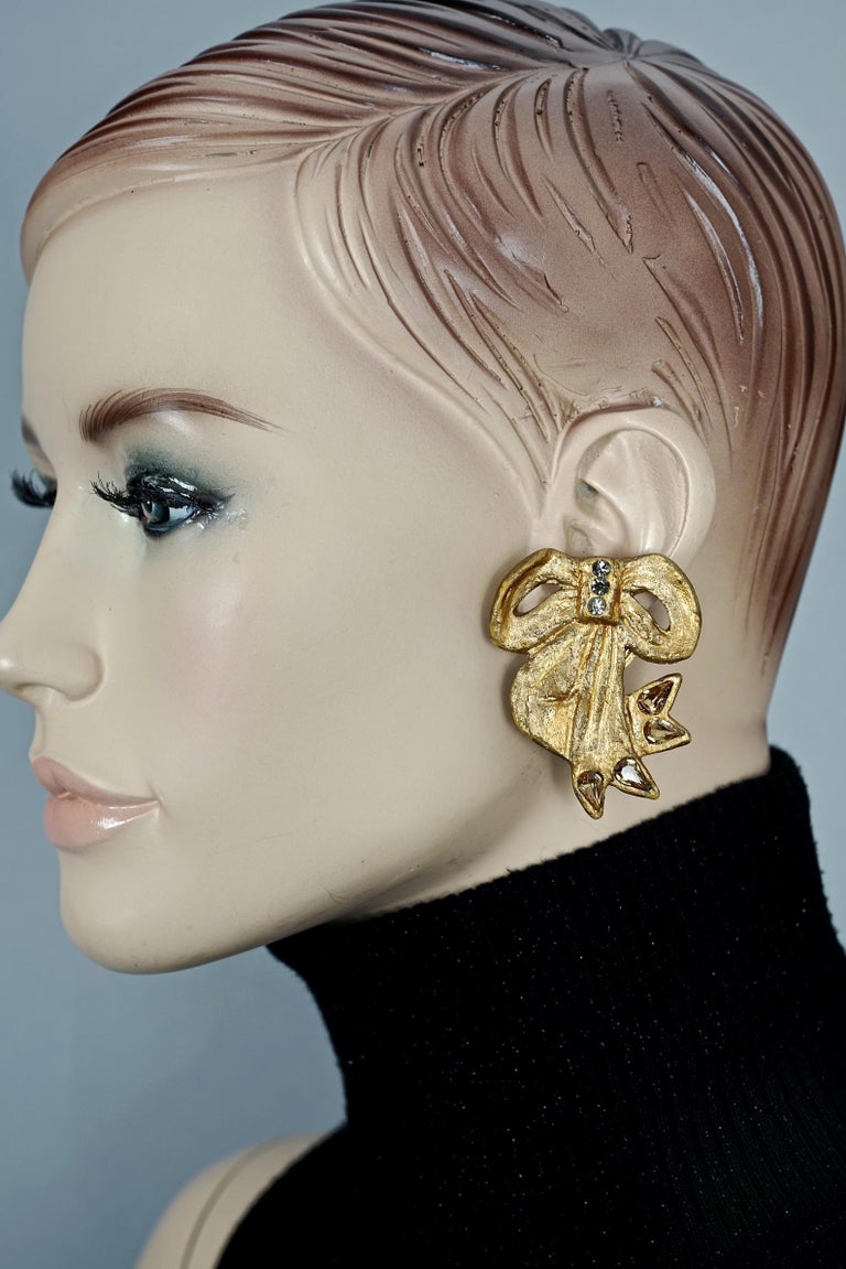 Vintage BILLY BOY SURREAL Bijoux French Ribbon Earrings For Sale at 1stDibs