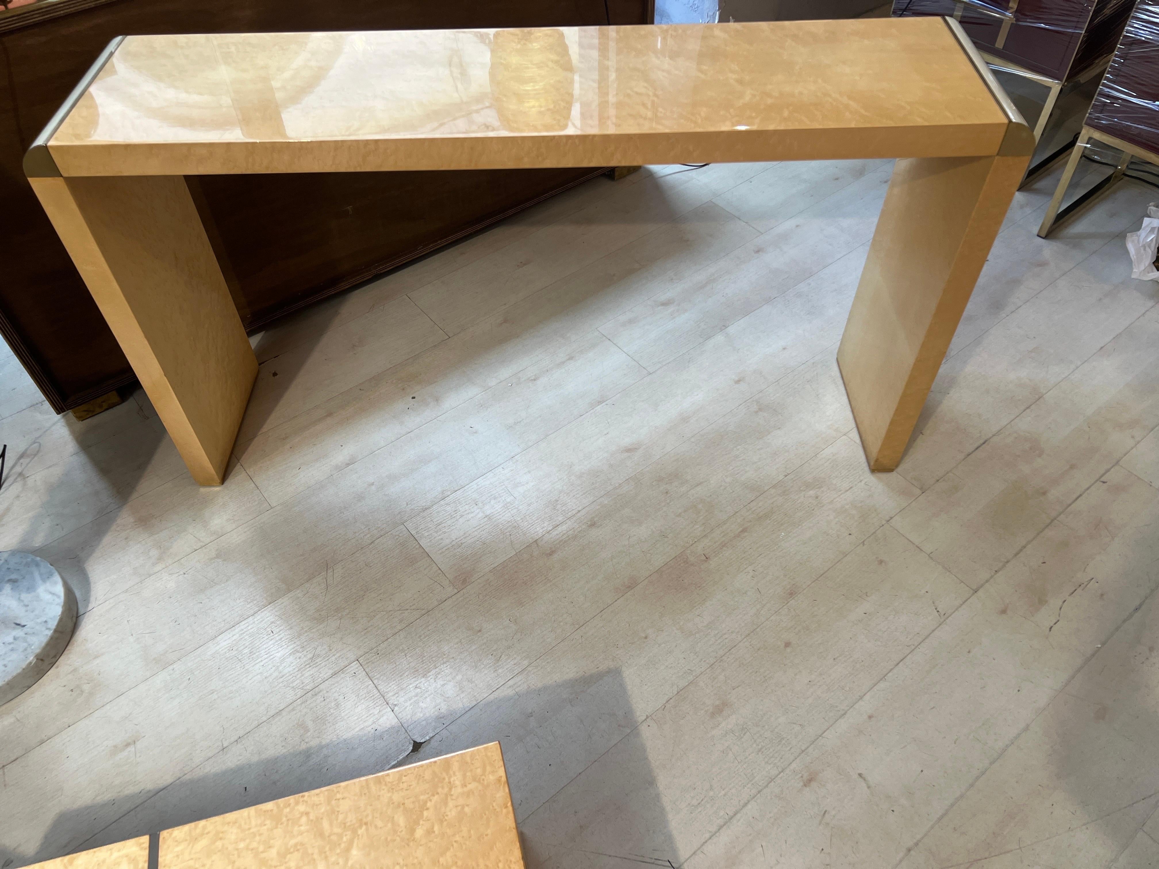 Console vintage in radica di betulla con intarsi in ottone, 1970 in vendita 12