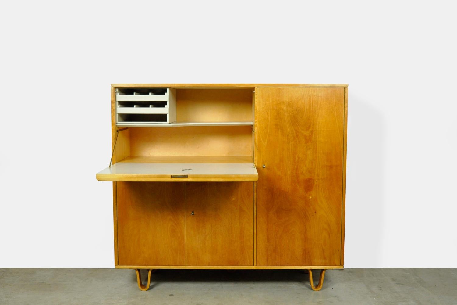 Mid-Century Modern Vintage birch series sideboard–secretaire CB01 by Cees Braakman for Pastoe, 50s For Sale