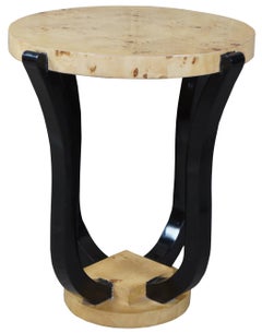 Vieille table à piédestal pour plantes en érable piqué style Biedermeier viennois