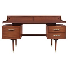 Bureau flottant vintage en noyer "Biscayne" de Drexel