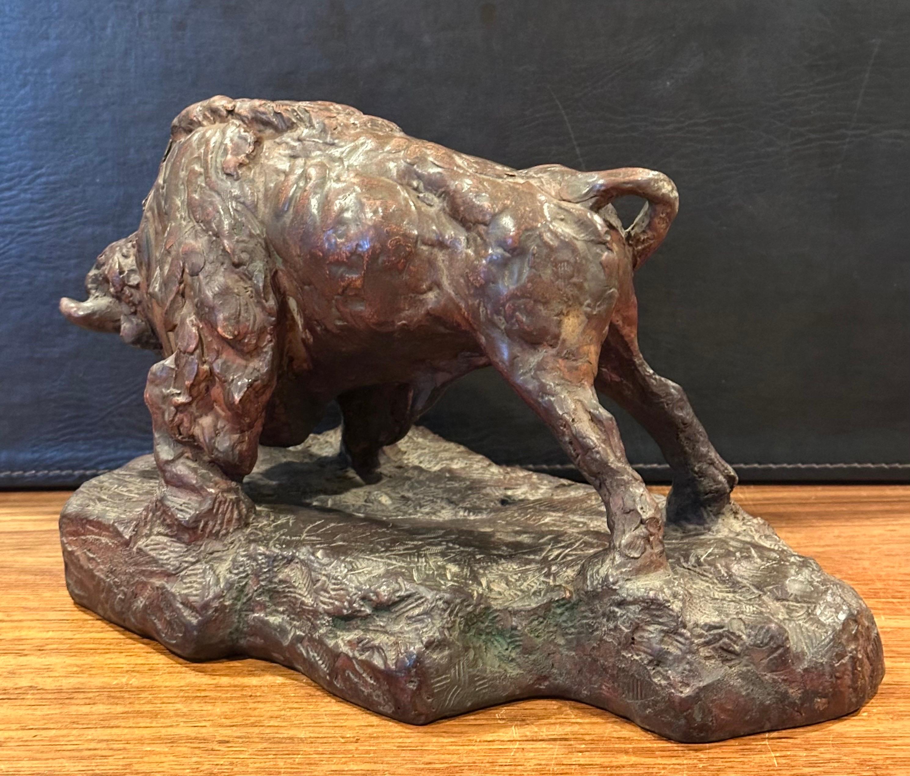 Bisonte Vintage /  Escultura de búfalo al estilo de Attila Tivadar en venta 2