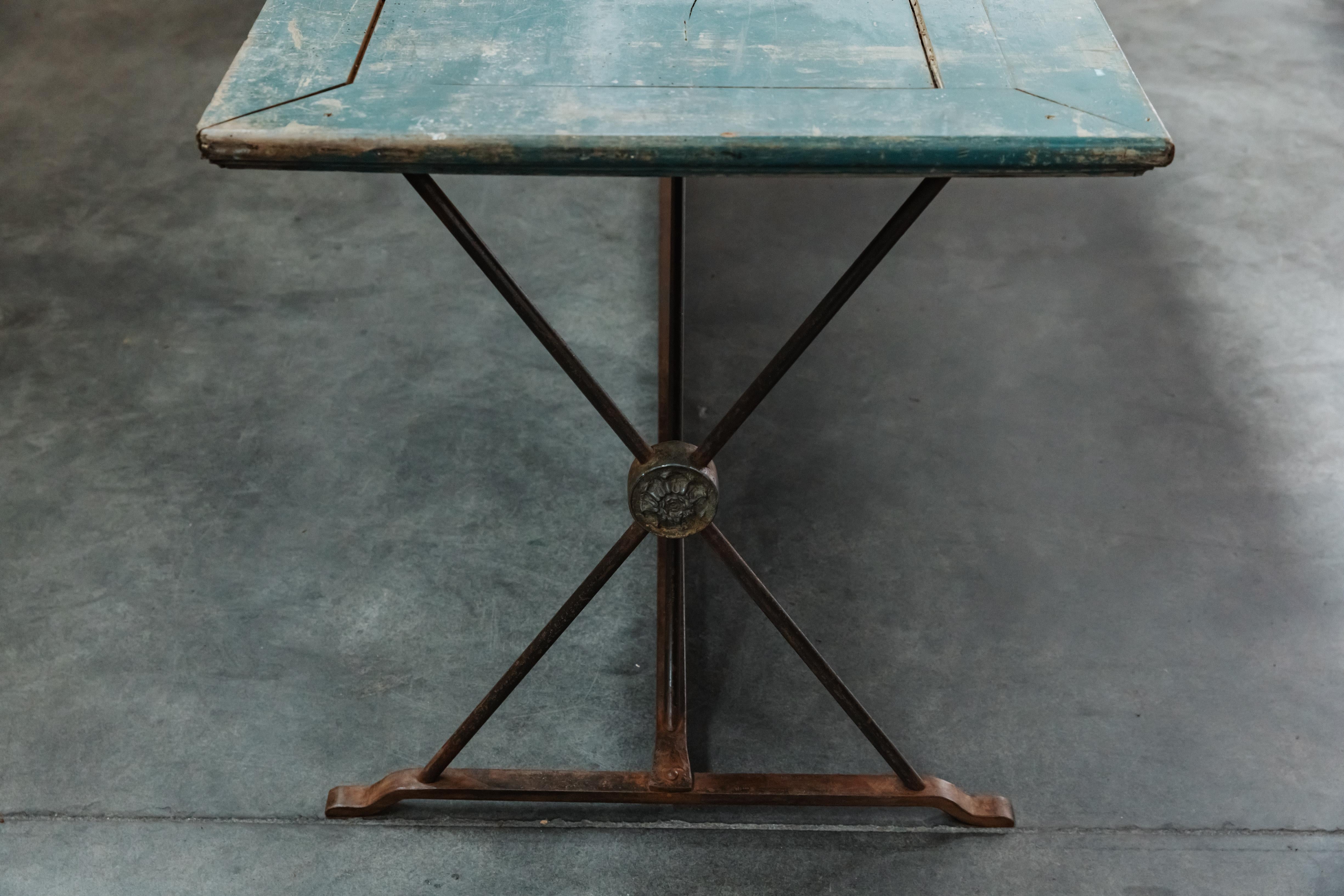 Vintage Bistro Table from France, Circa 1940 For Sale 2