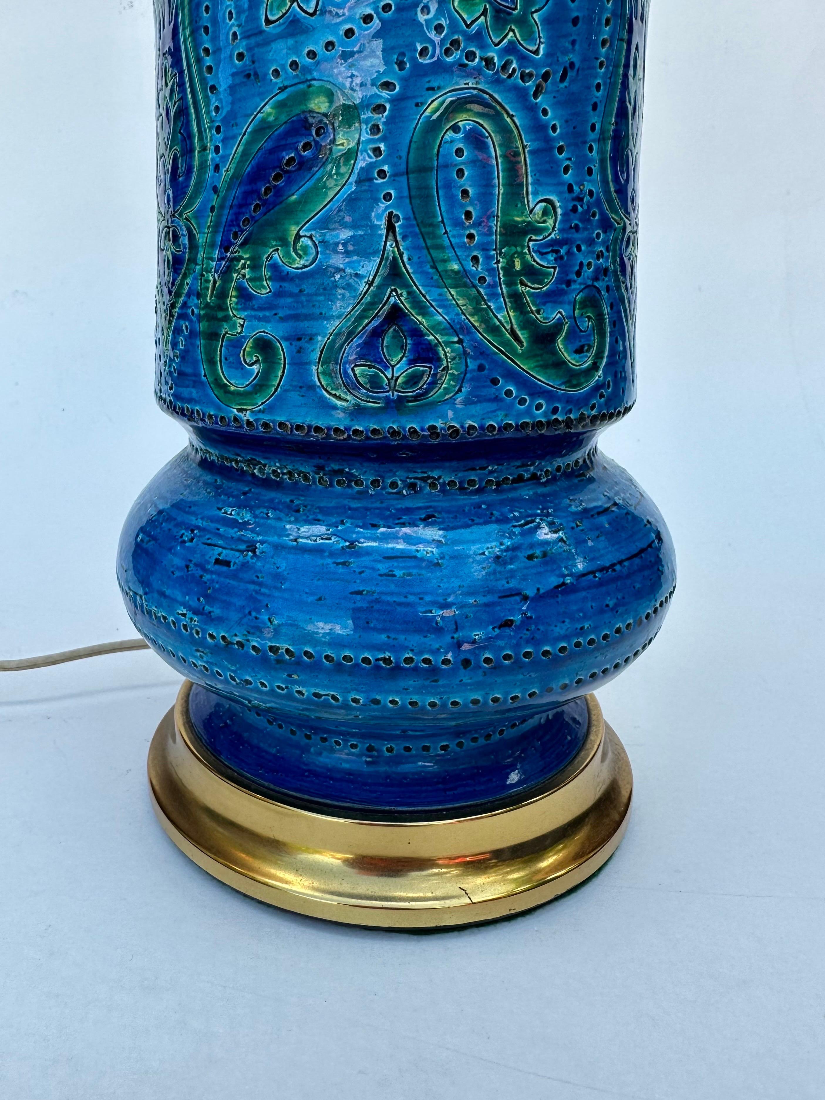 Lámpara de mesa vintage Bitossi Rimini Azul Cerámica moderna de mediados de siglo Raymor en Bueno estado para la venta en Lake Worth, FL