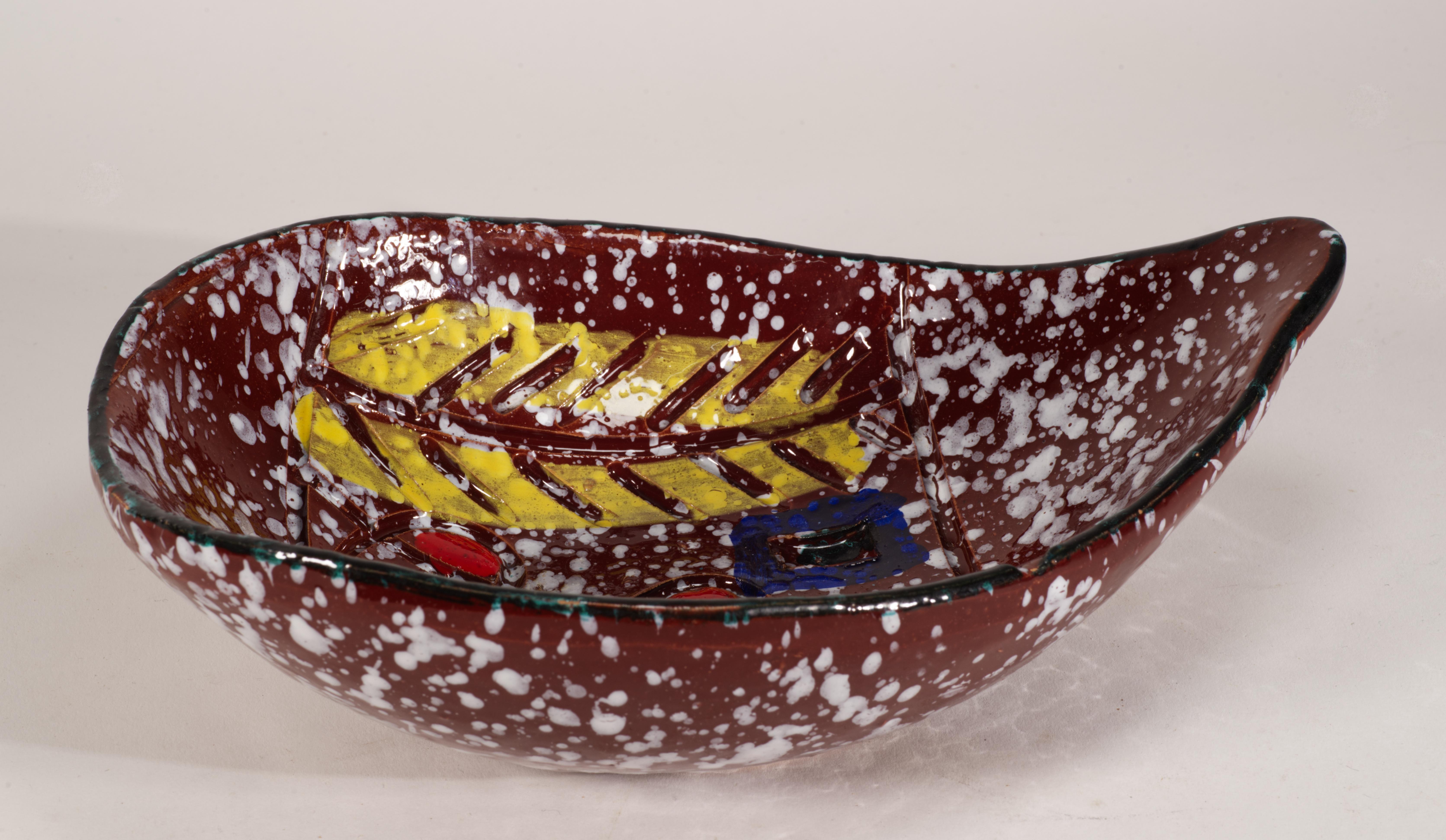 Bol ovale vintage Bitossi Sgraffito Majolica attrayant en vente 2