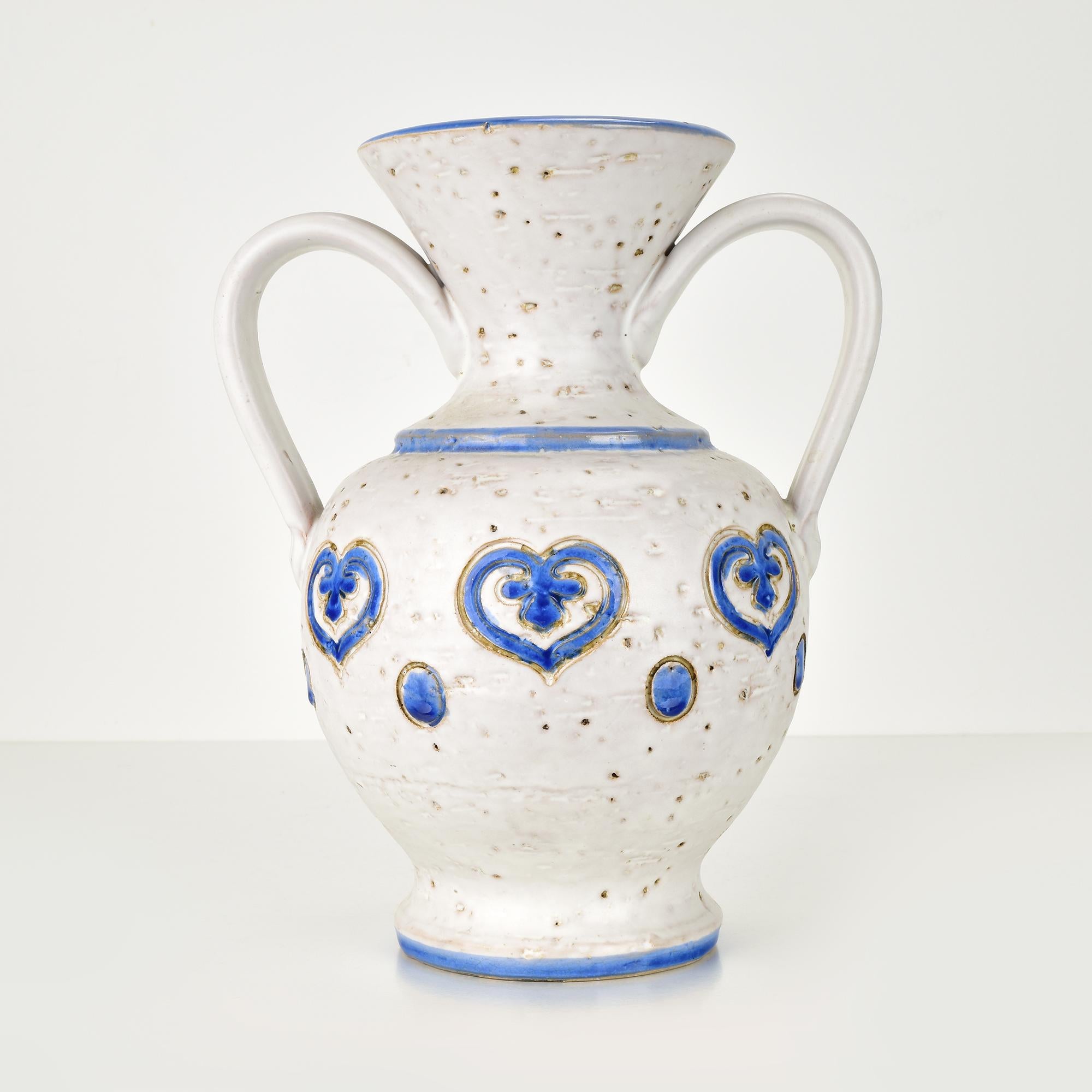 Mid-Century Modern Vase Bitossi par Aldo Londi, motif de cœurs marocains, céramique bleue et blanche en vente