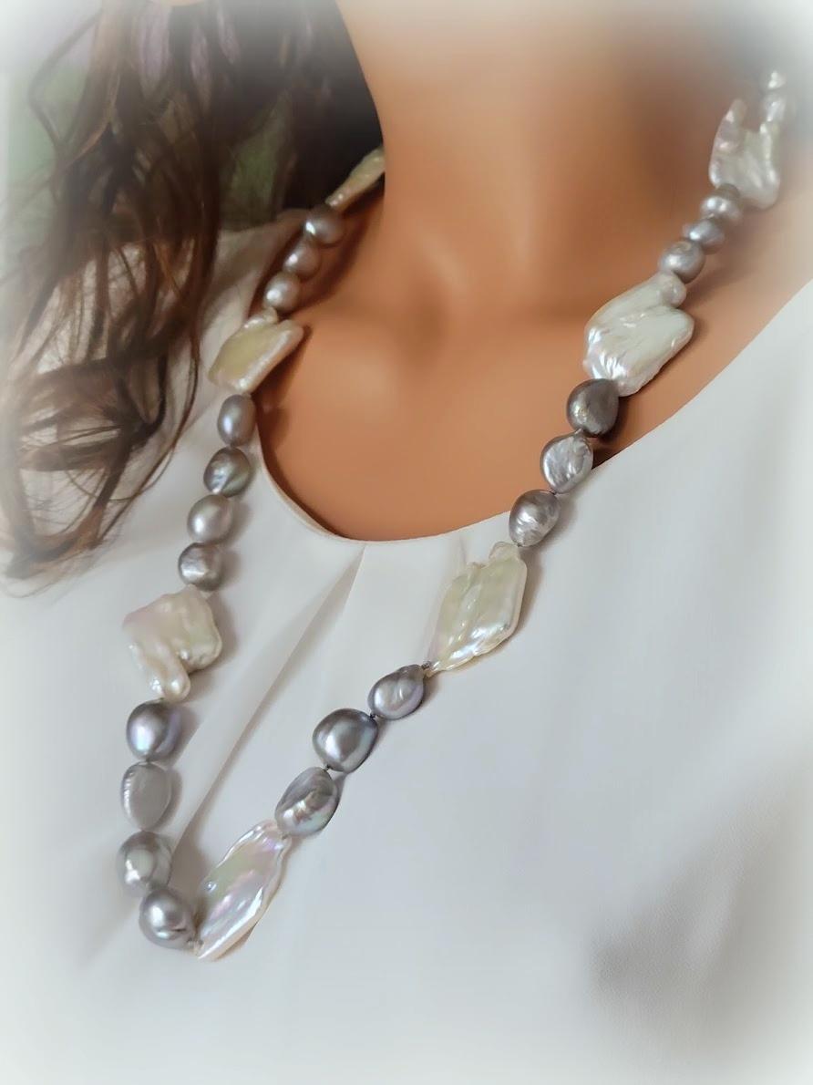 Art Deco Vintage Biwa Pearl and Baroque Pearl Necklace For Sale